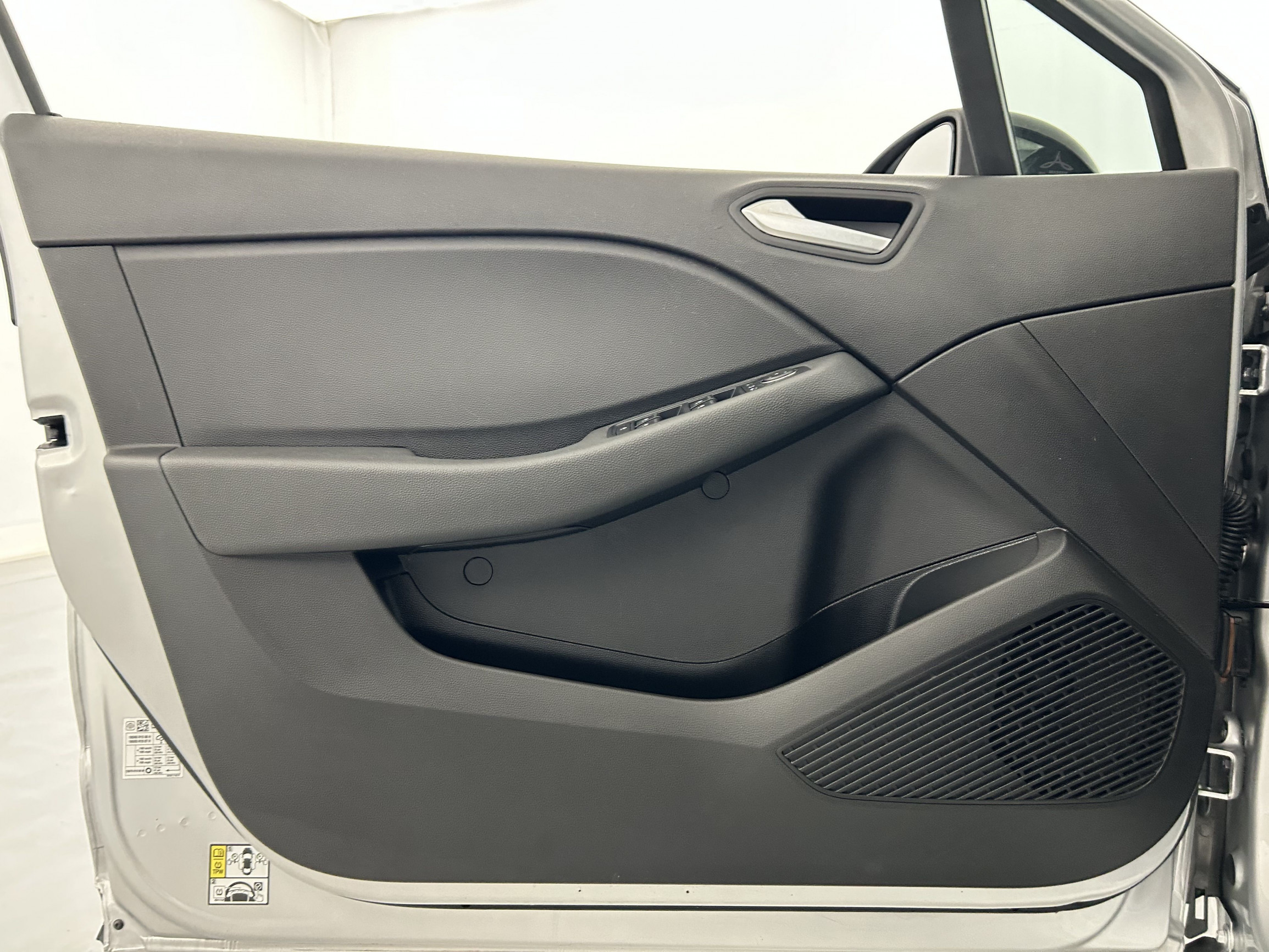 Vente en ligne Renault Clio 5 Clio E-Tech full hybrid 145 au prix de 15 970 €