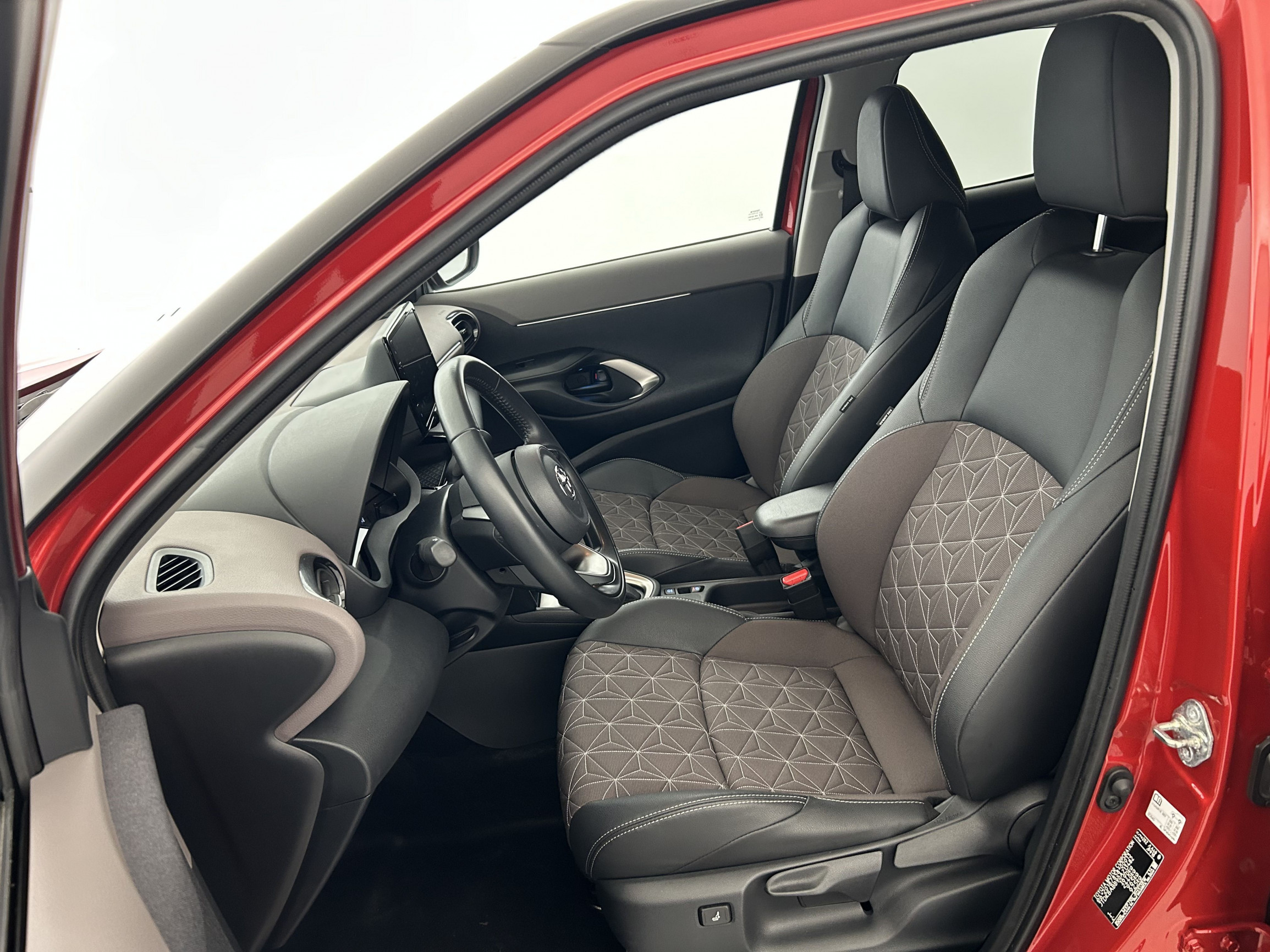 Vente en ligne Toyota Yaris Cross  116h 2WD au prix de 22 170 €