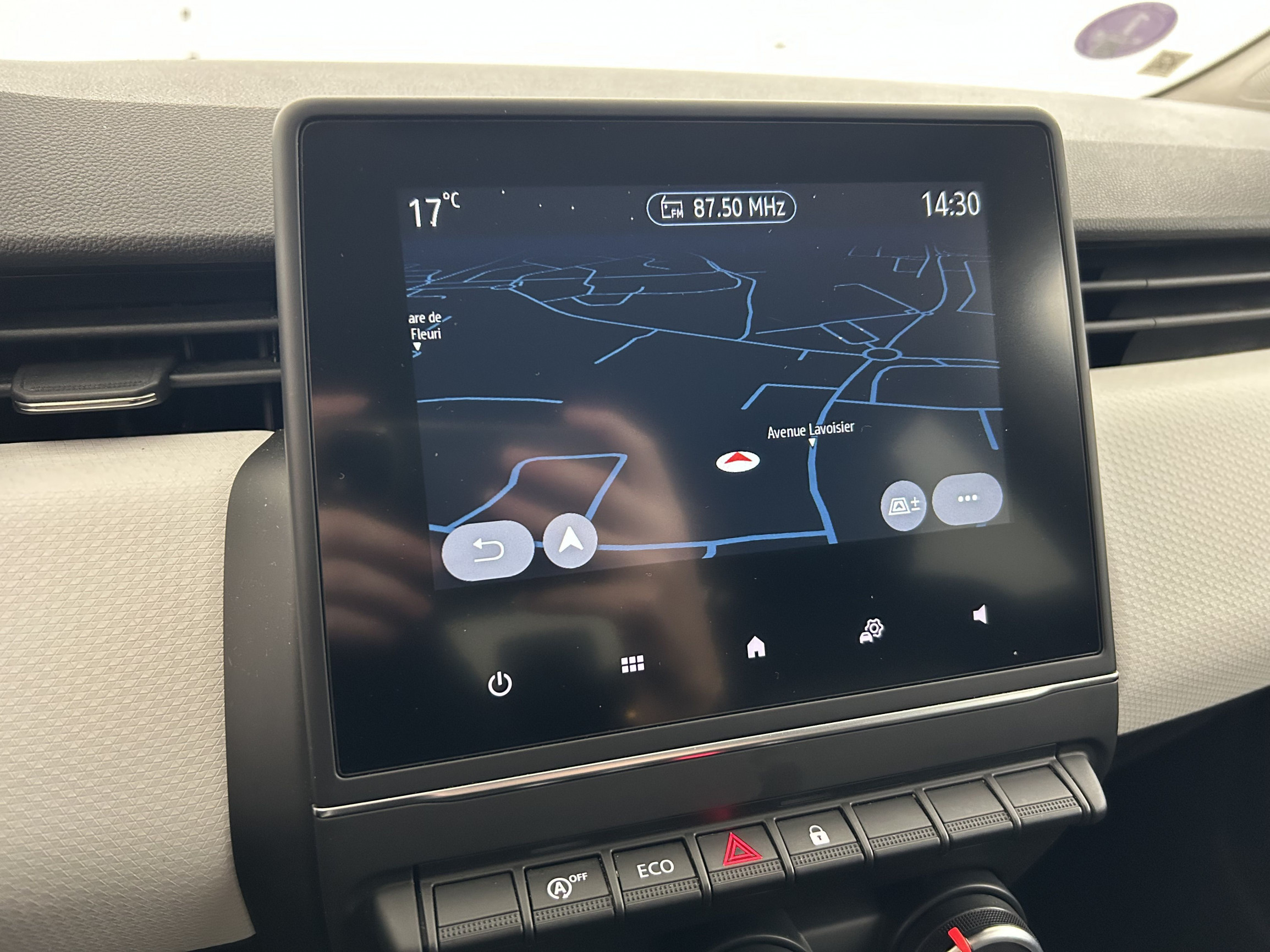 Vente en ligne Renault Clio 5 Clio TCe 90 au prix de 13 870 €