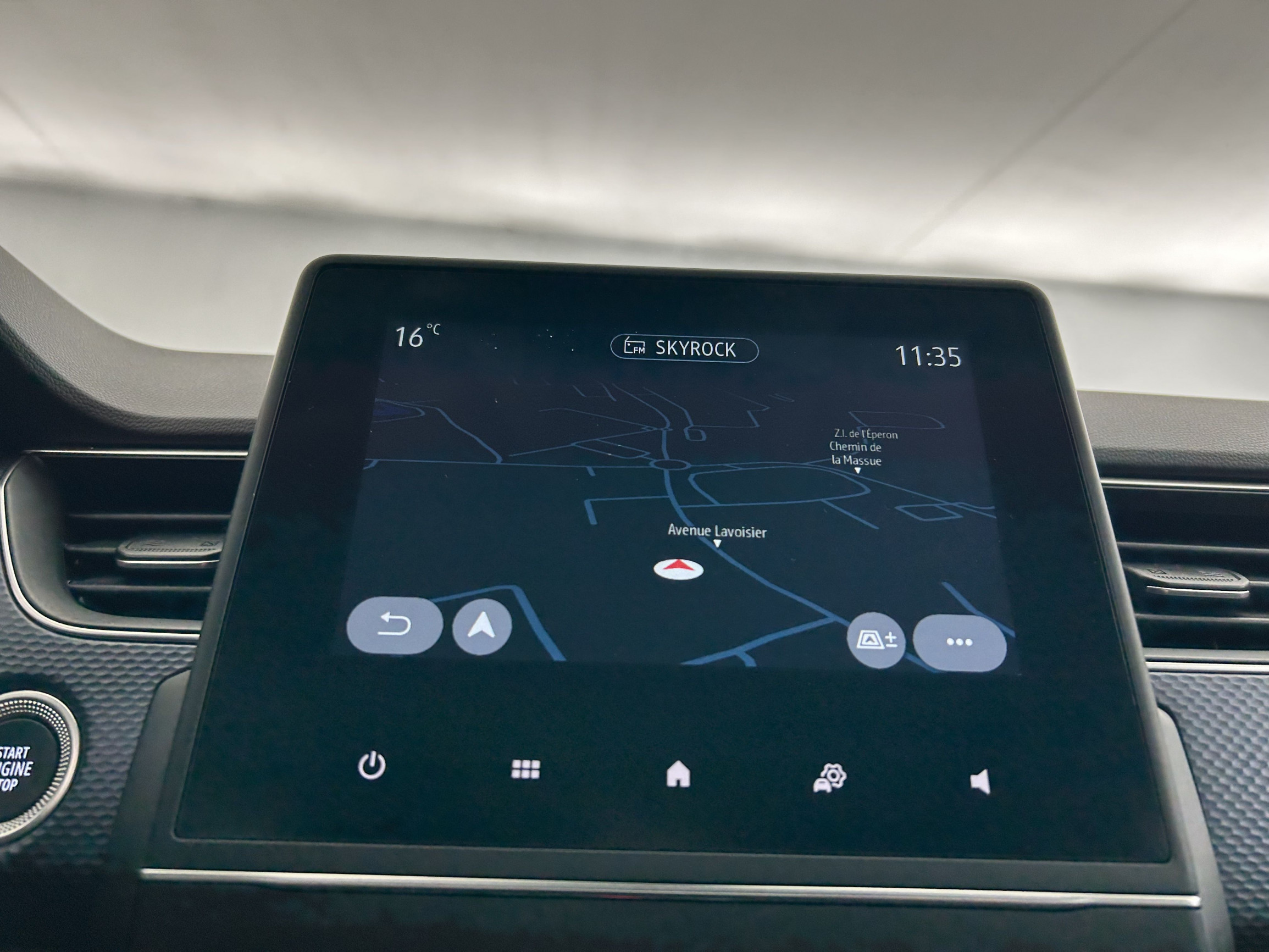 Vente en ligne Renault Arkana  mild hybrid 140 EDC FAP - 22 au prix de 20 370 €