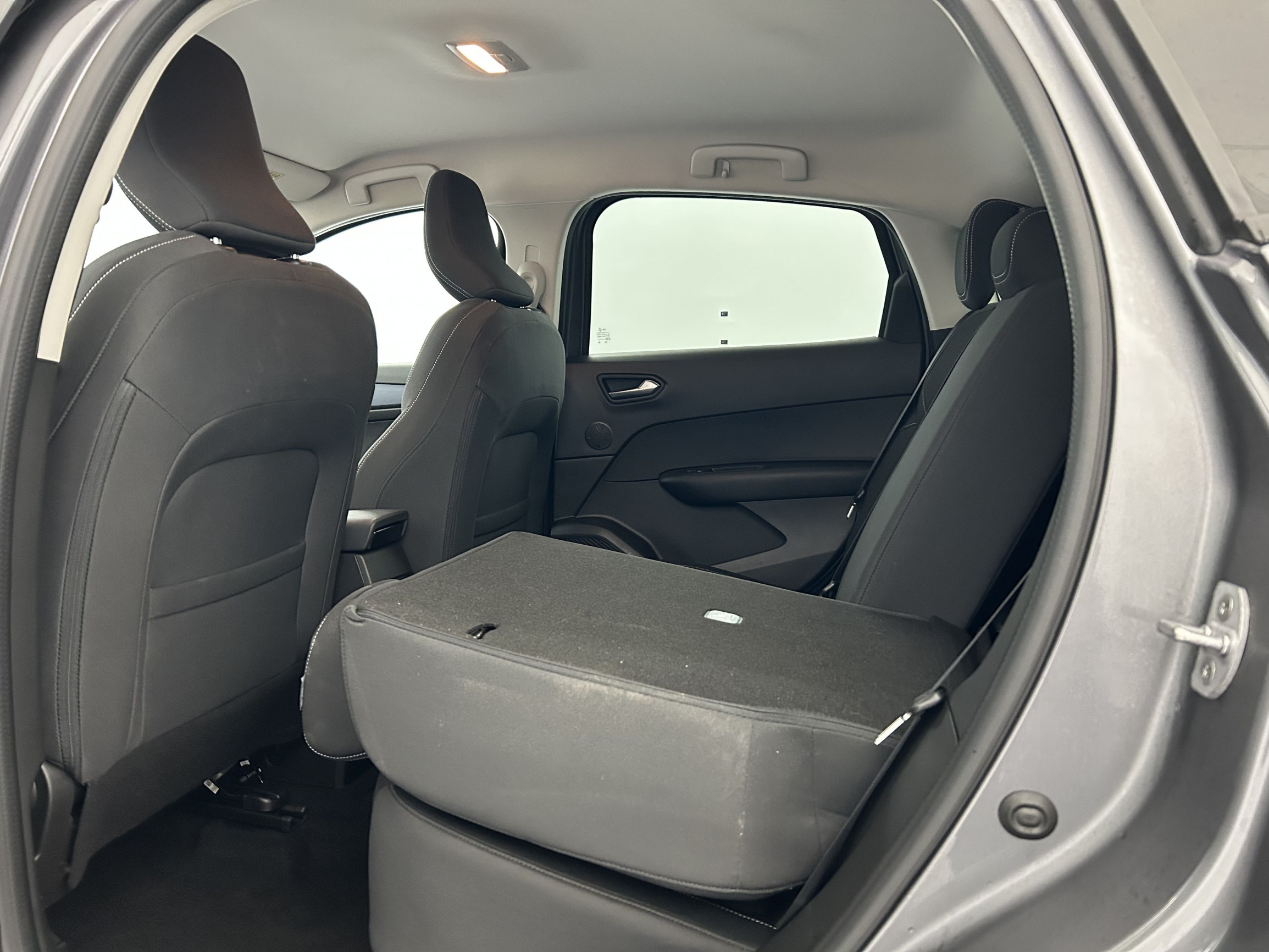 Vente en ligne Renault Arkana  mild hybrid 140 EDC FAP - 22 au prix de 20 370 €