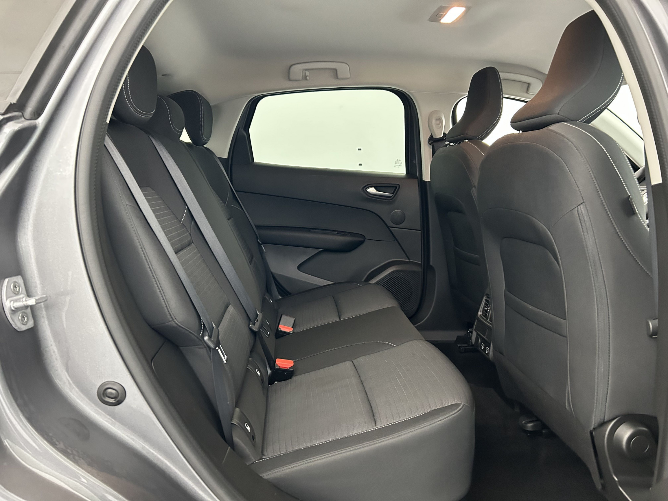 Vente en ligne Renault Arkana  mild hybrid 140 EDC FAP - 22 au prix de 20 370 €