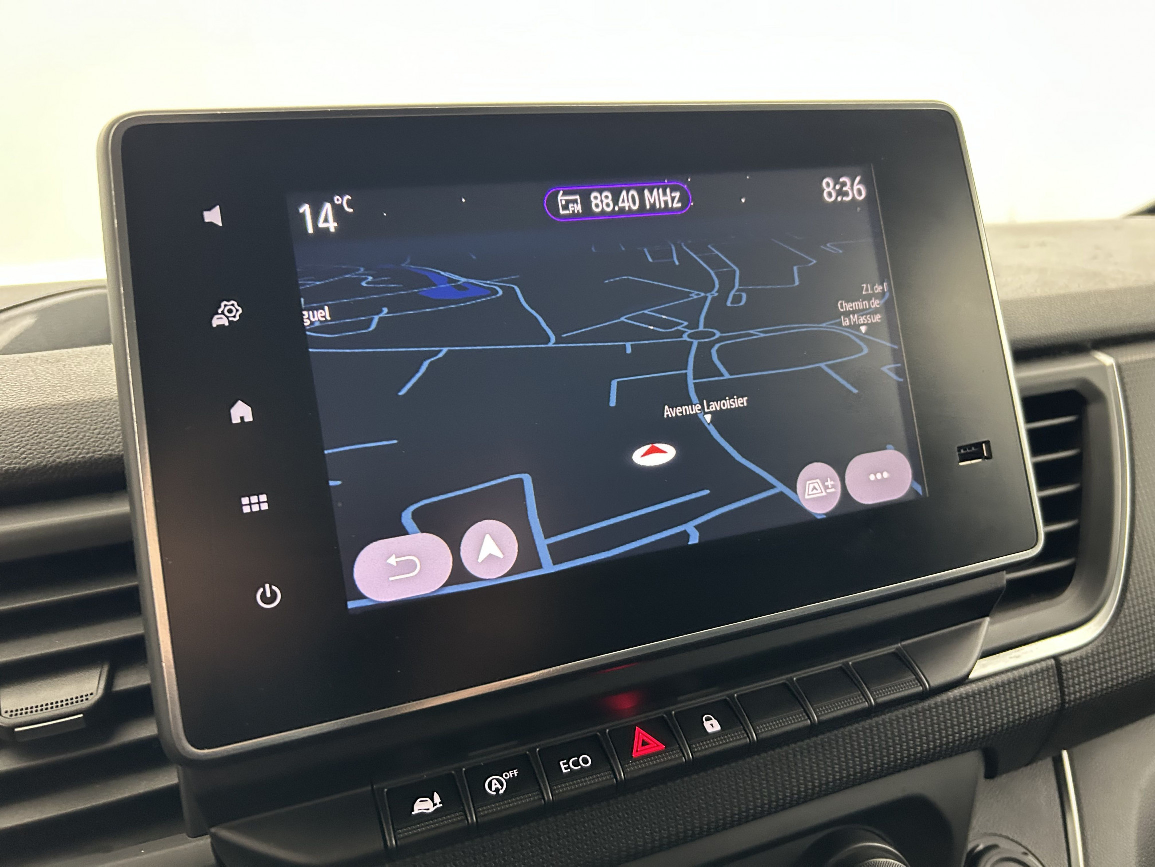 Vente en ligne Renault Trafic 3 Fourgon TRAFIC FGN L1H1 2800 KG BLUE DCI 150 au prix de 22 970 €