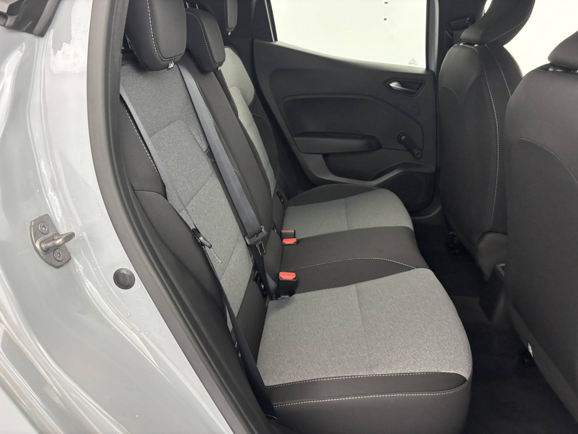 Vente en ligne Renault Clio 5 Clio TCe 90 ch GSR2 au prix de 17 190 €