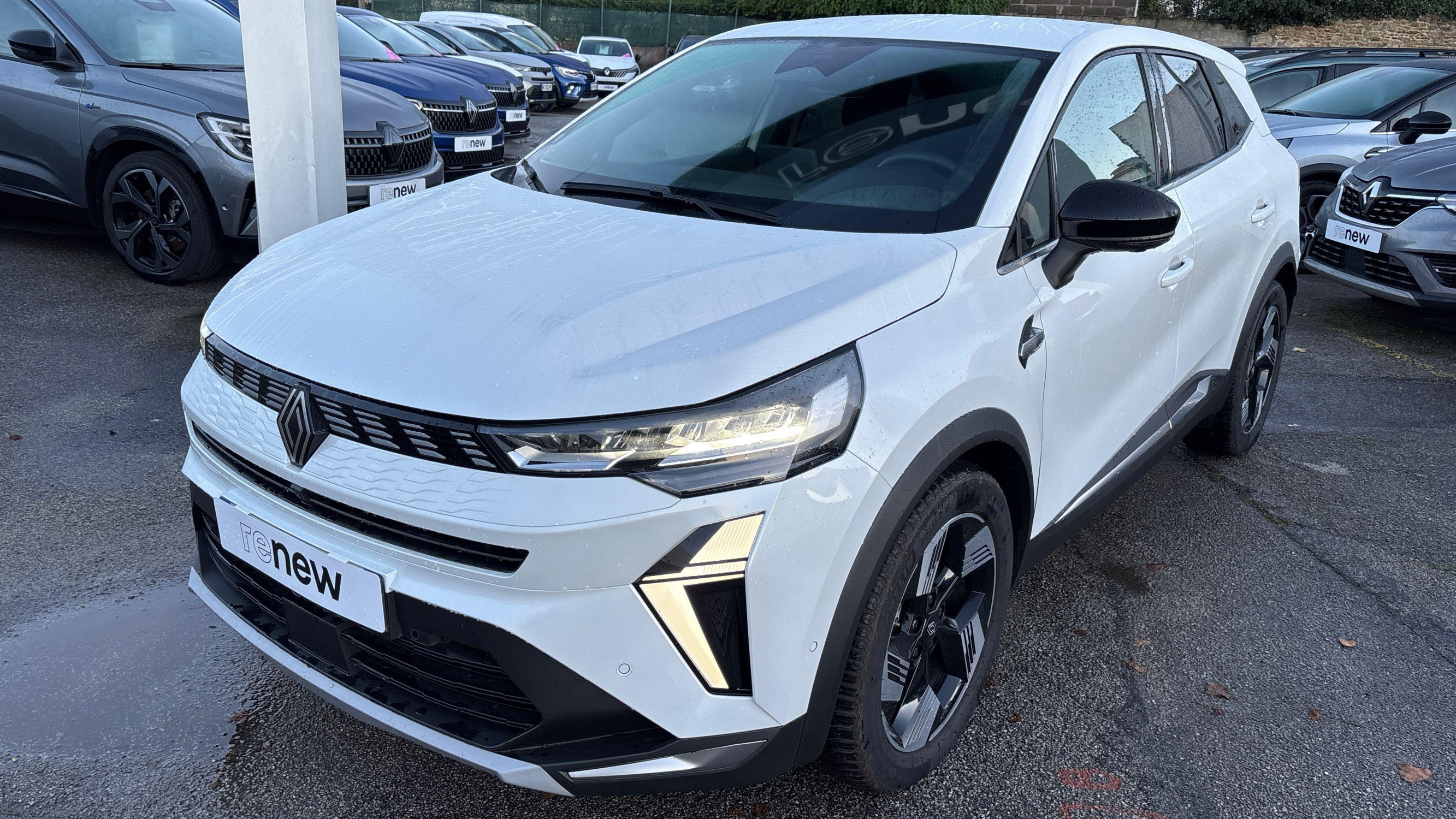 Renault Symbioz  E-Tech full hybrid 145 occasion de 2025 en vente à Vannes