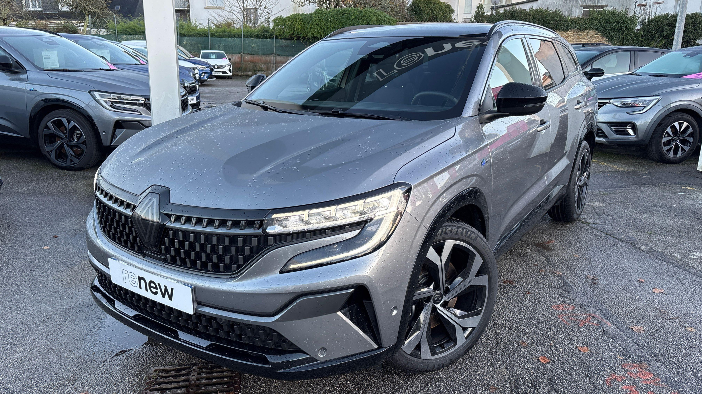Renault Espace Espace E-Tech full hybrid 200 GSR2 occasion de 2025 en vente à Vannes