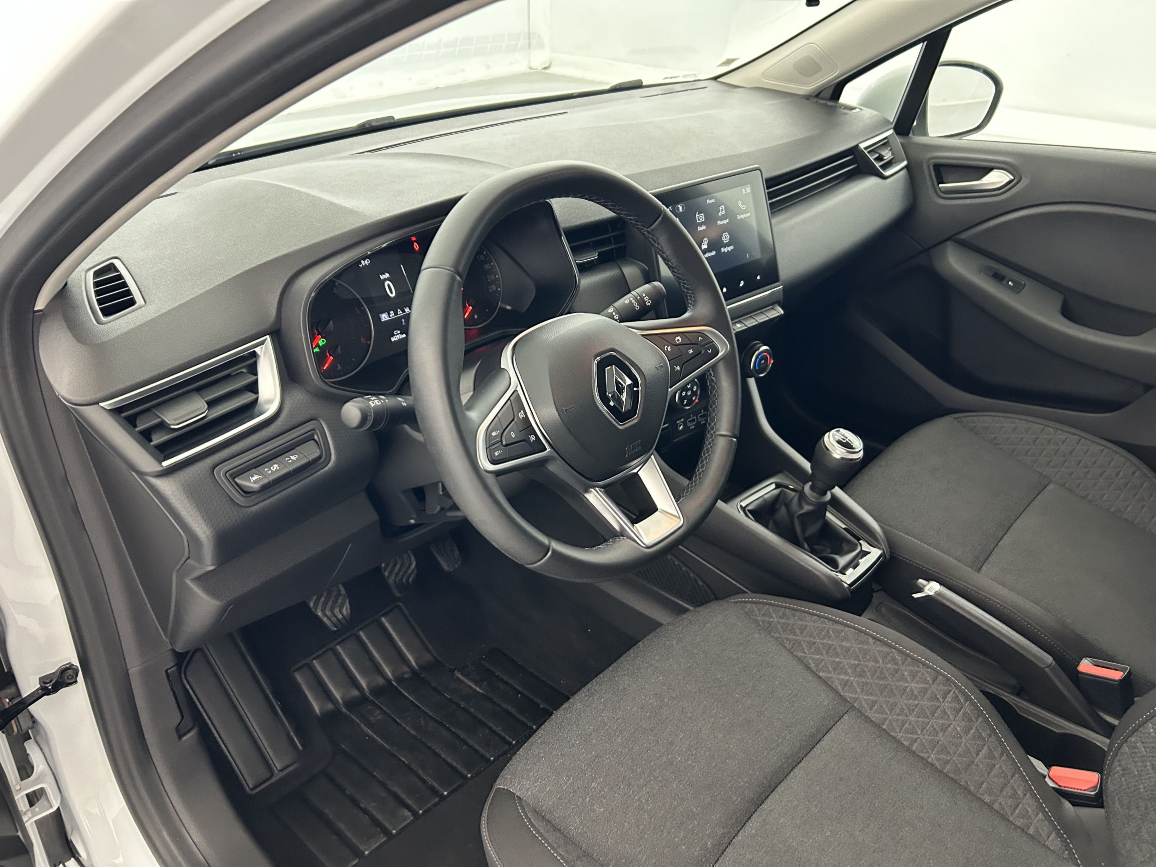 Vente en ligne Renault Clio 5 Clio Blue dCi 100 - 21N au prix de 14 270 €