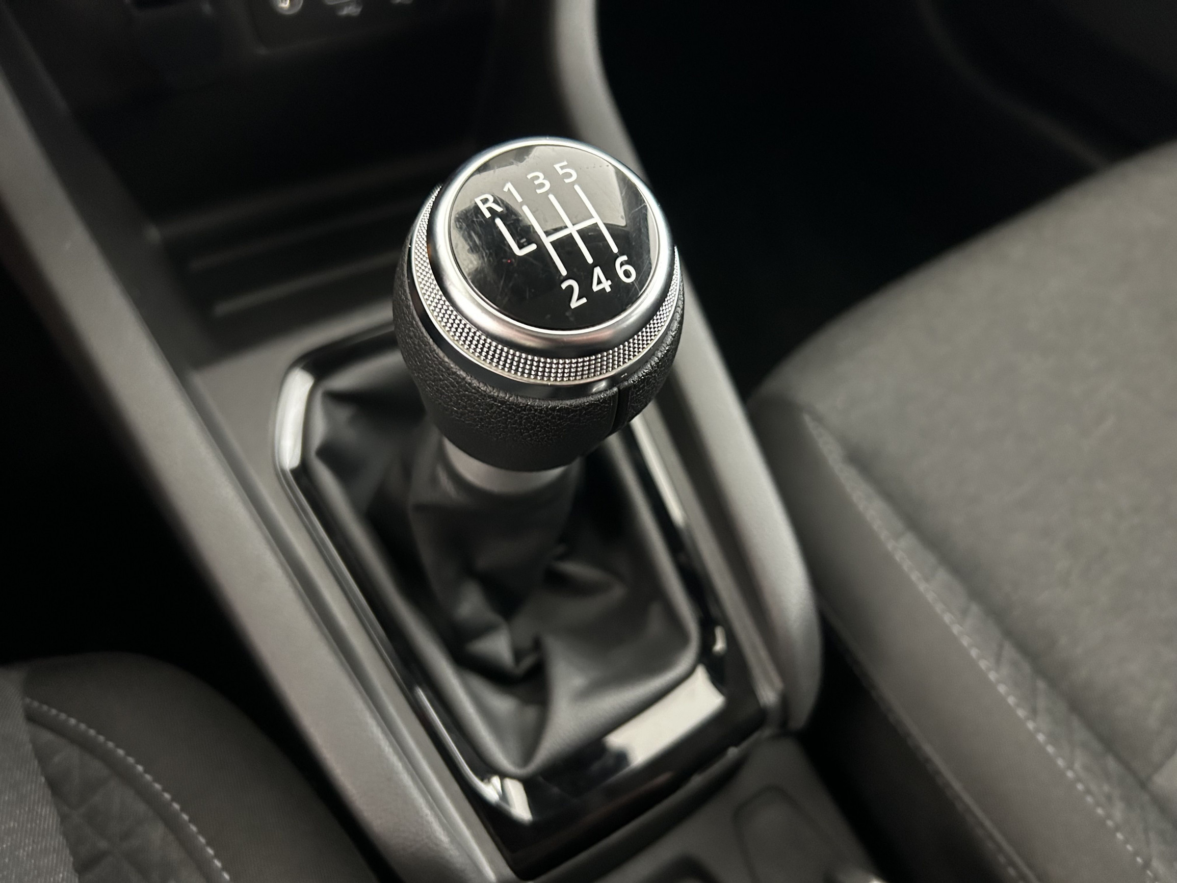 Vente en ligne Renault Clio 5 Clio Blue dCi 100 - 21N au prix de 14 270 €