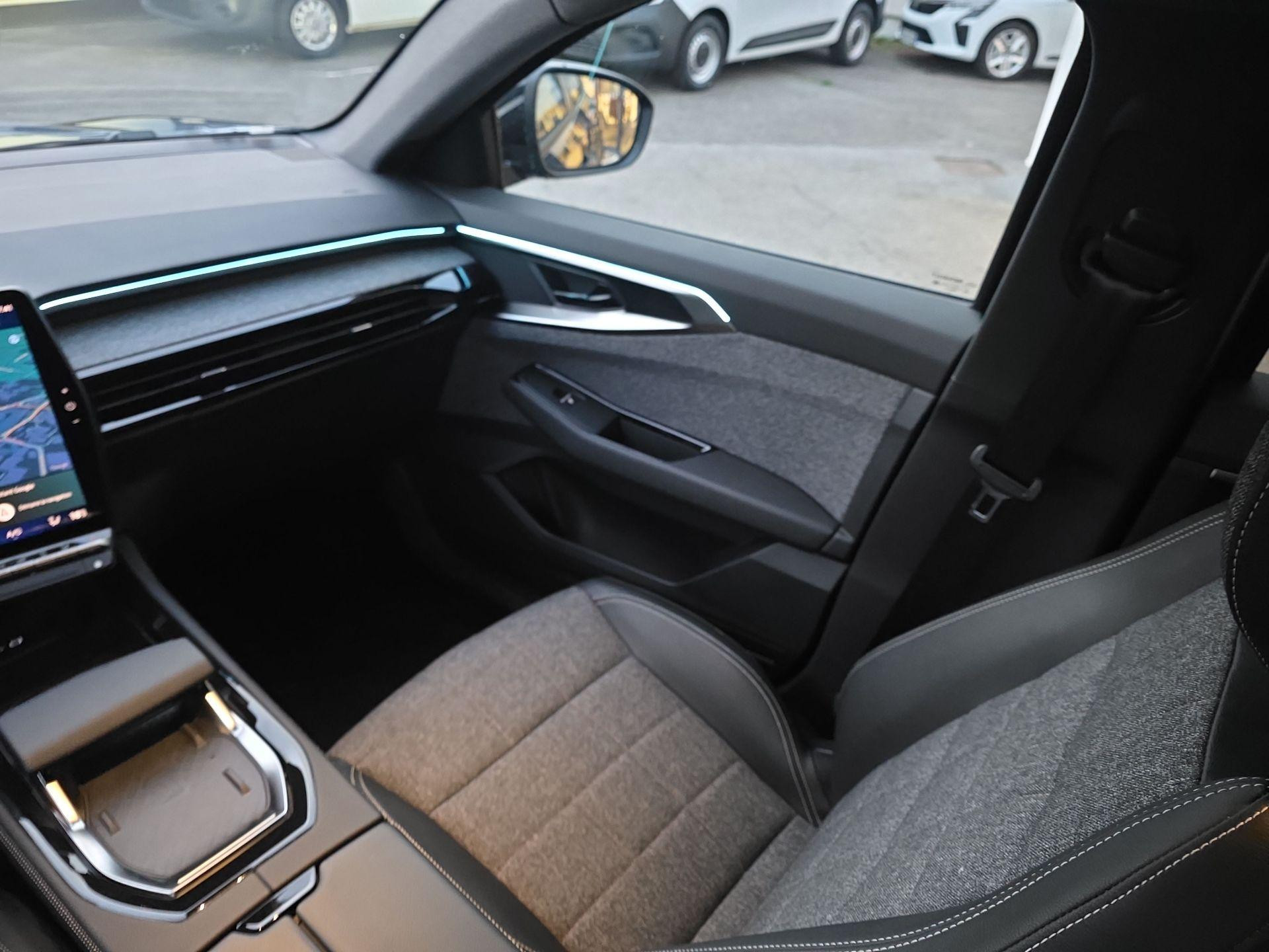 Vente en ligne Renault Espace Espace E-Tech hybrid 200 au prix de 32 990 €