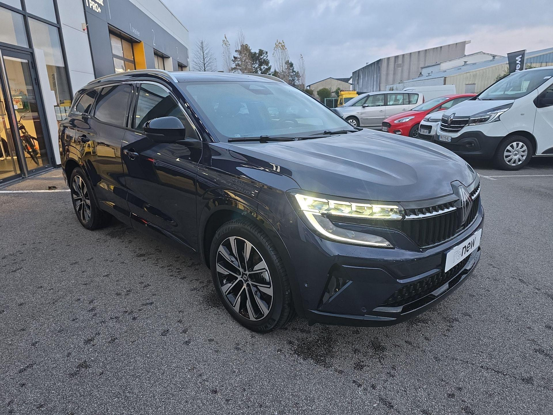 Vente en ligne Renault Espace Espace E-Tech hybrid 200 au prix de 32 990 €
