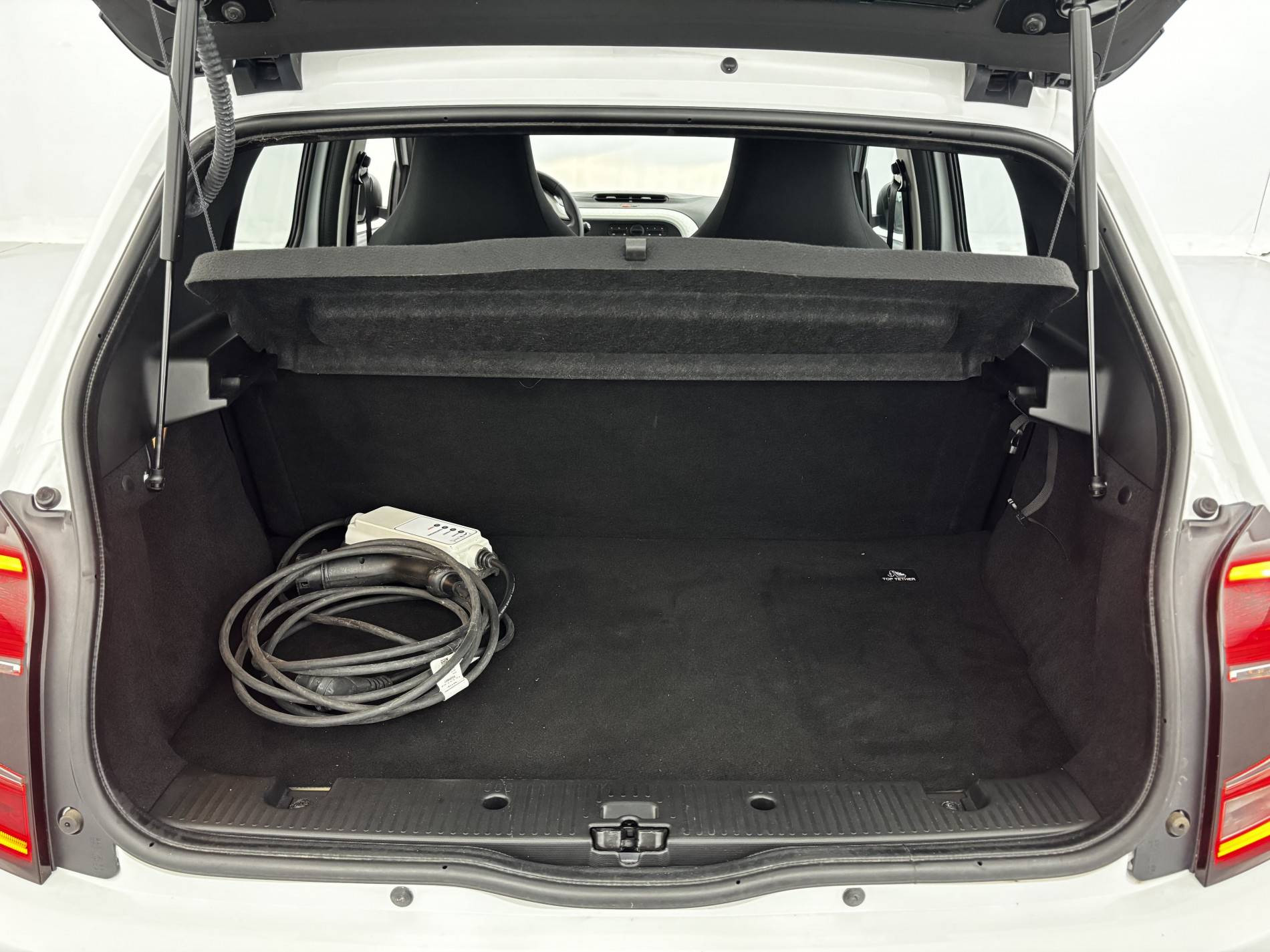 Vente en ligne Renault Twingo Electrique Twingo III E-Tech au prix de 10 590 €