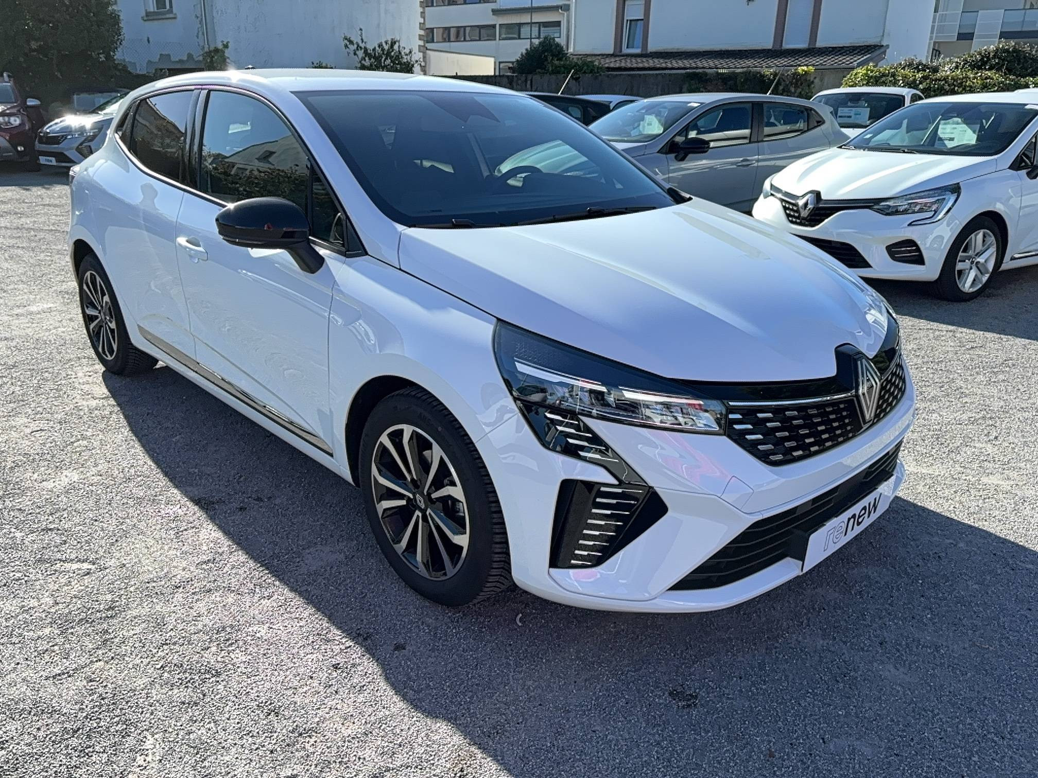 Vente en ligne Renault Clio 5 Clio TCe 90 ch GSR2 au prix de 18 790 €