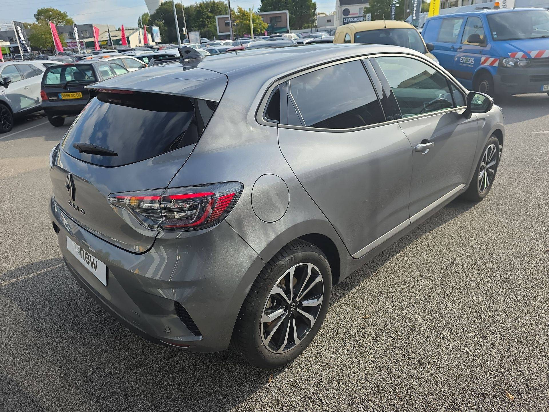 Vente en ligne Renault Clio 5 Clio TCe 90 ch GSR2 au prix de 19 390 €