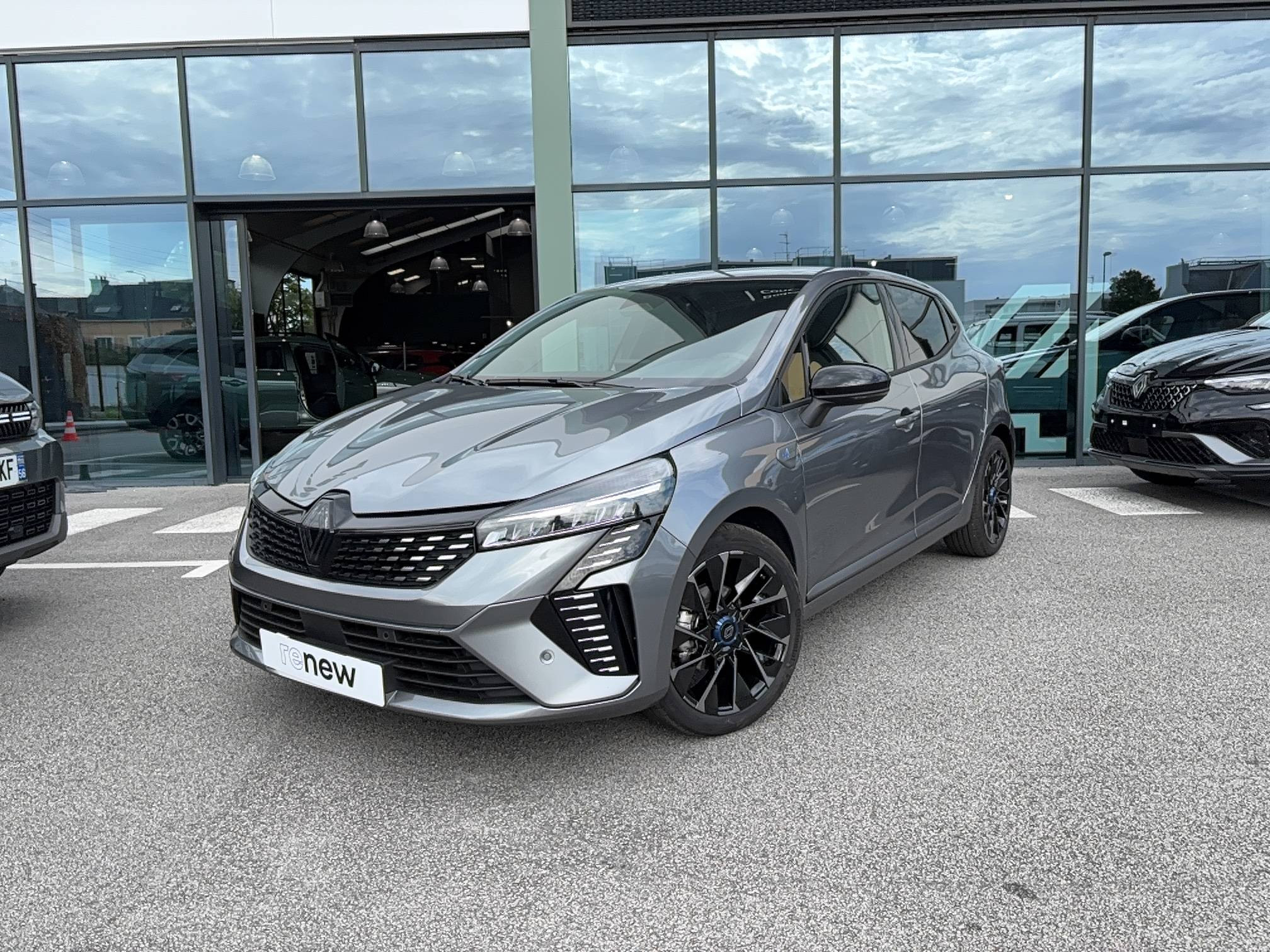 Renault Clio 5 Clio TCe 90 ch GSR2 occasion de 2025 en vente à Vannes