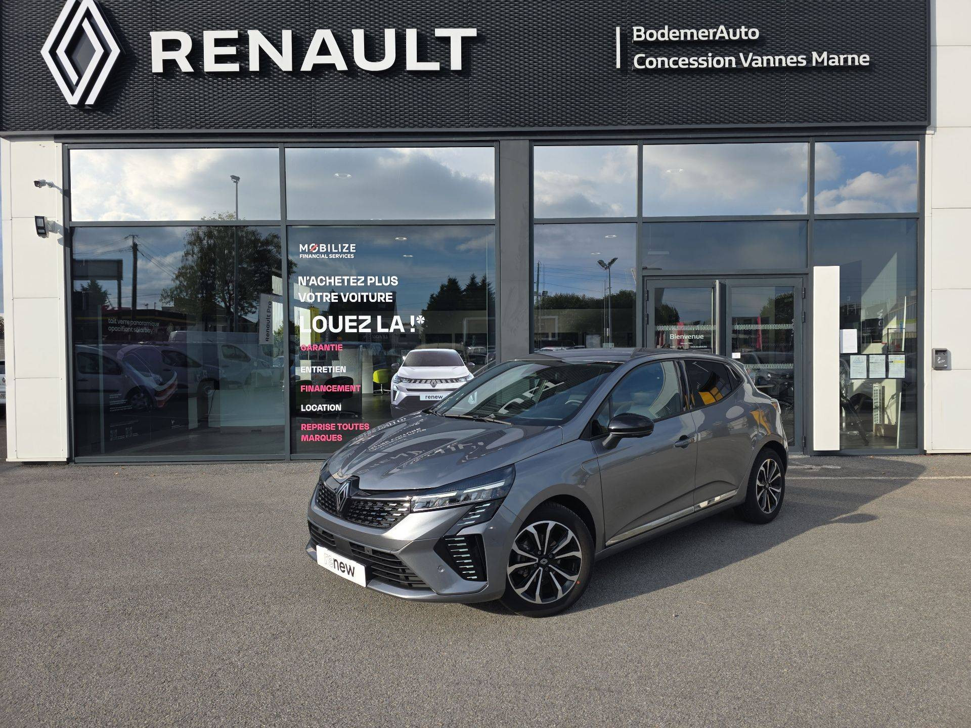 Renault Clio 5 Clio TCe 90 ch GSR2 occasion de 2025 en vente à Vannes