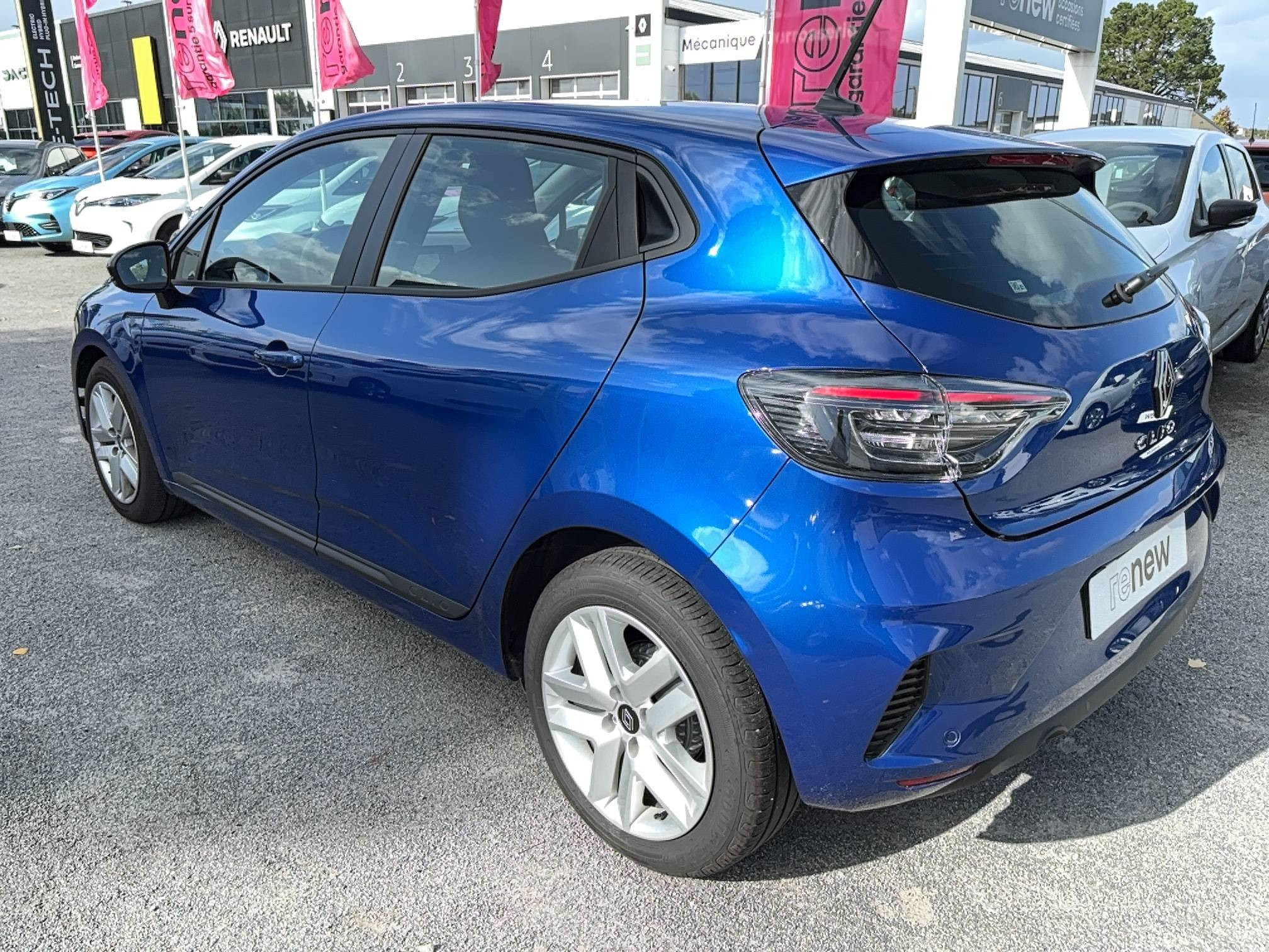 Vente en ligne Renault Clio 5 Clio TCe 90 ch GSR2 au prix de 17 290 €