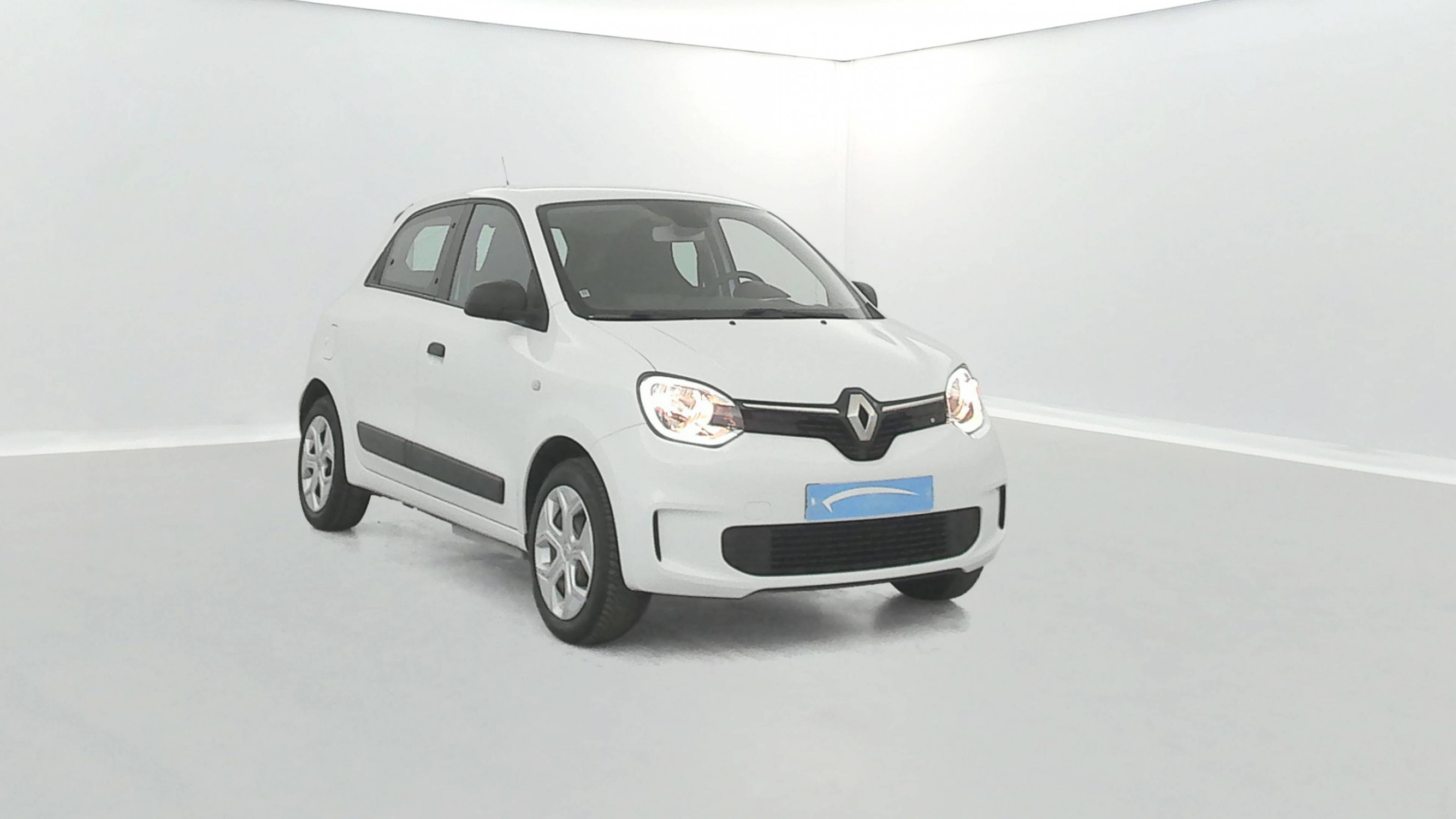 Vente en ligne Renault Twingo Electrique Twingo III E-Tech au prix de 10 590 €