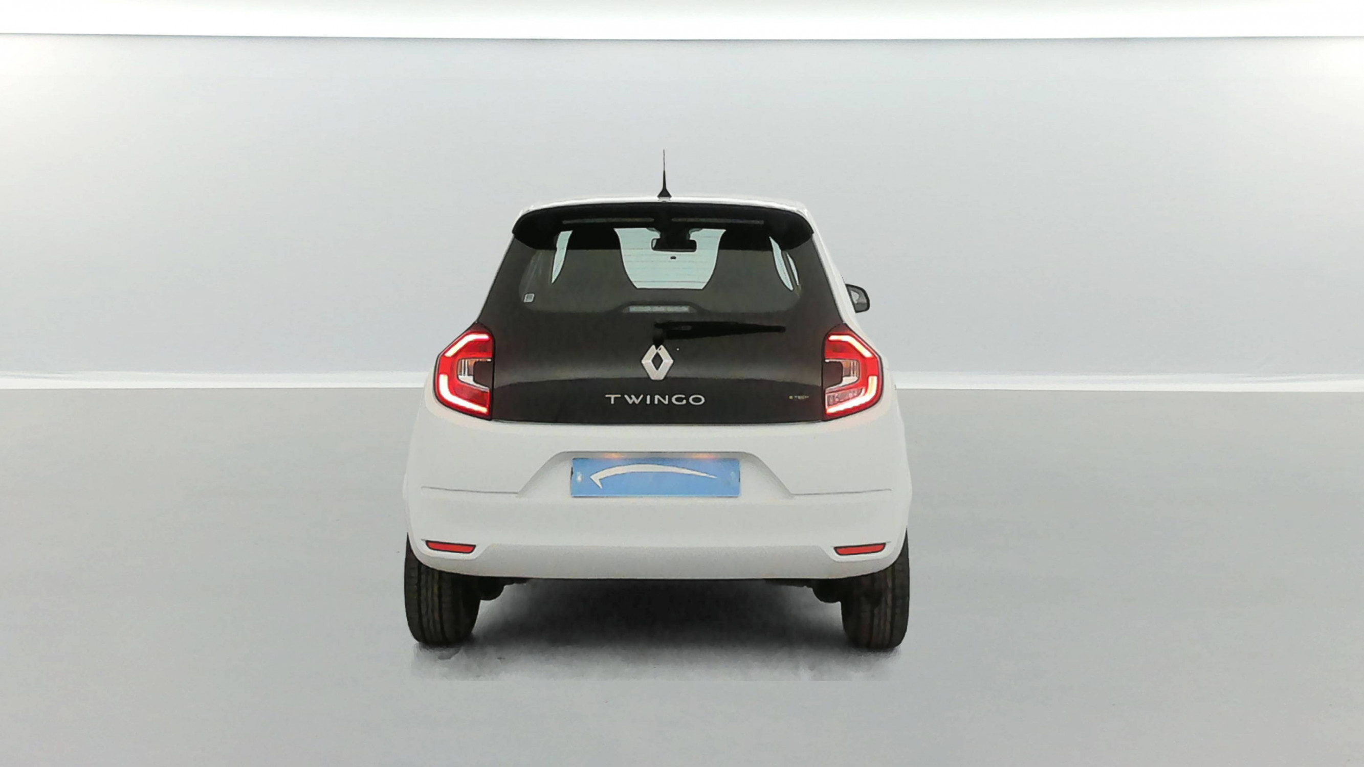Vente en ligne Renault Twingo Electrique Twingo III E-Tech au prix de 10 590 €