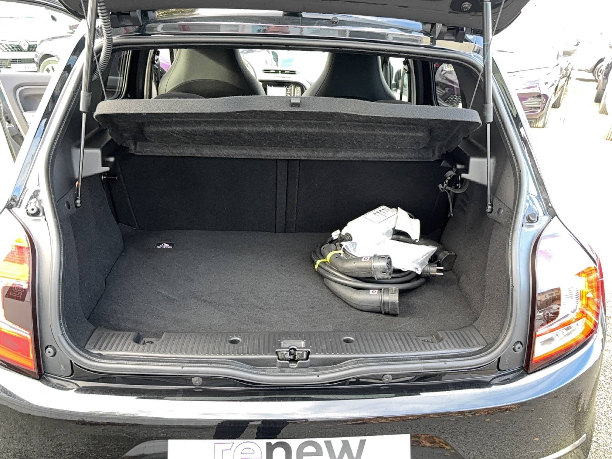 Vente en ligne Renault Twingo Electrique Twingo III E-Tech au prix de 14 190 €