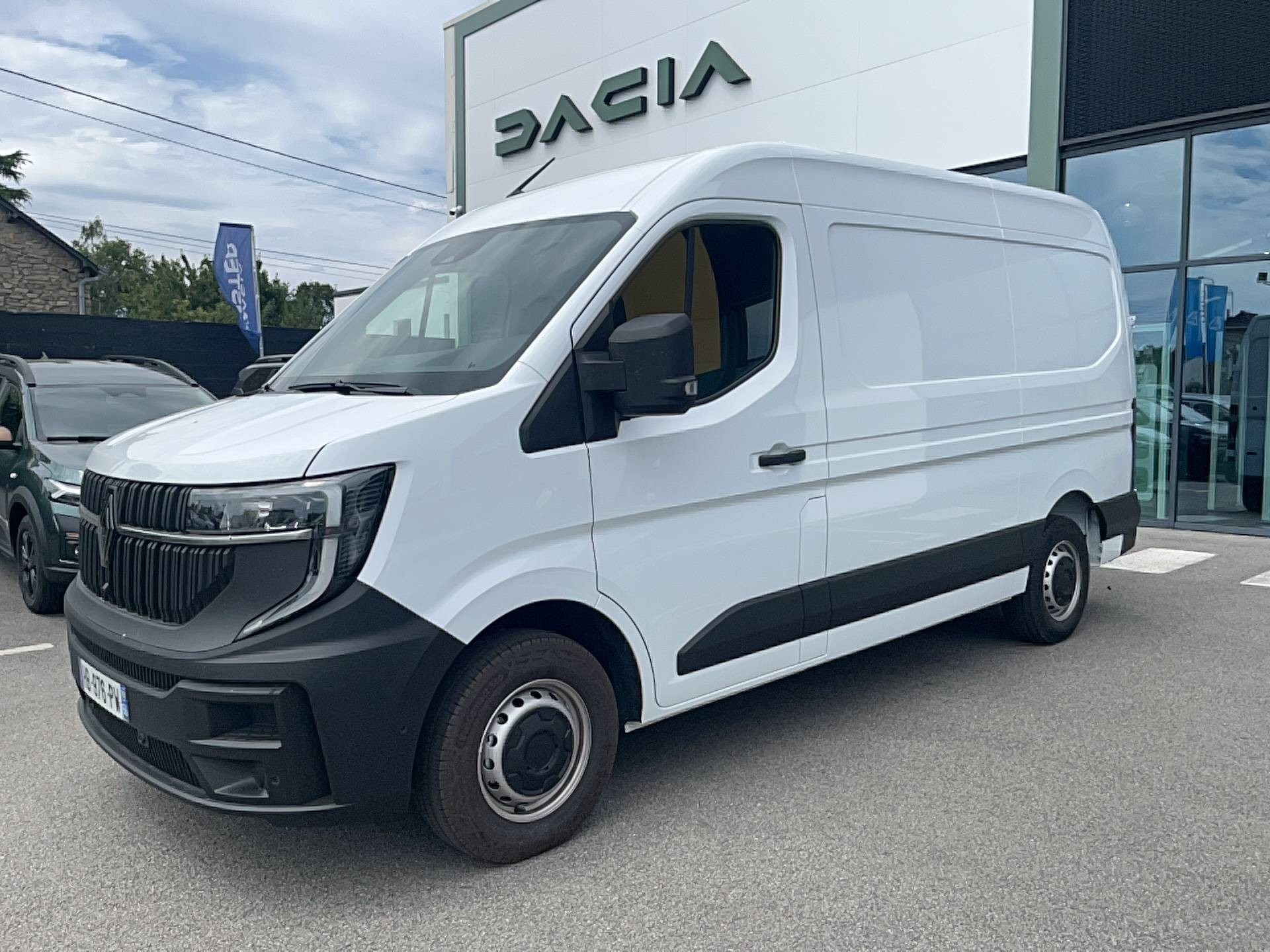 Renault Master E-Tech MASTER ELECTRIQUE FGN L2H2 3T5 GRANDE AUTONOMIE occasion de 2025 en vente à Vannes