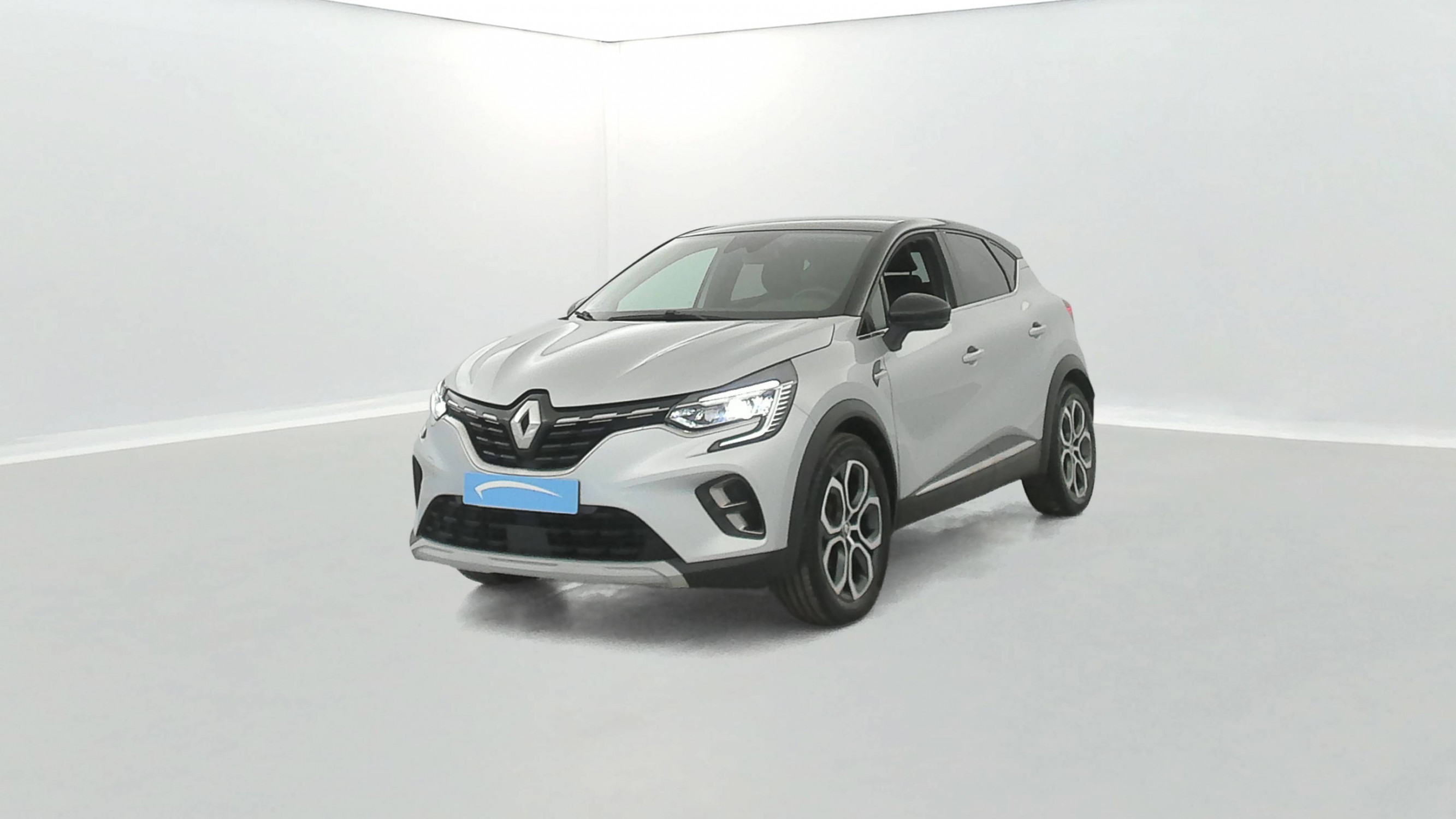 Renault Captur  E-Tech 145 - 21 occasion de 2022 en vente à Vannes