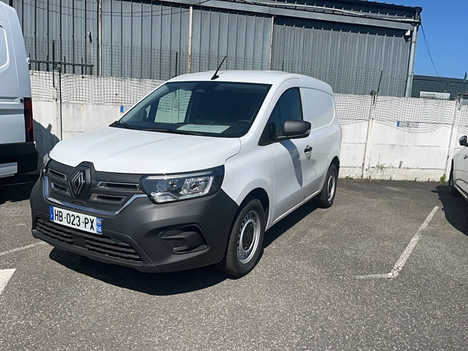 Renault Kangoo Van E-Tech  FG TOLE L1 AC11 GSR2 occasion de 2025 en vente à Vannes