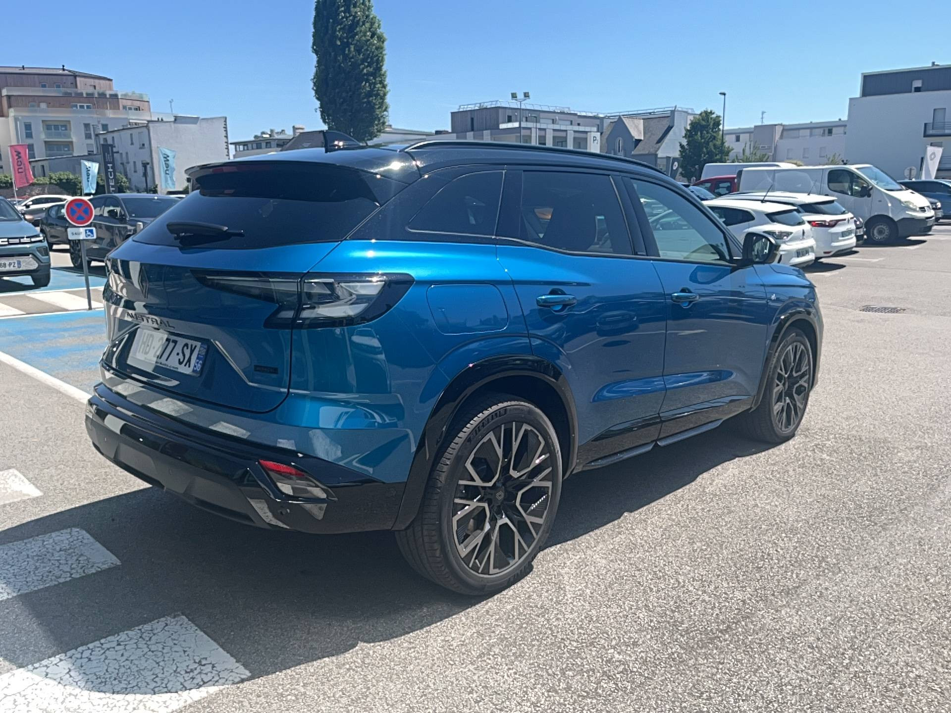 Vente en ligne Renault Austral  full hybrid E-Tech 200 ch au prix de 44 500 €