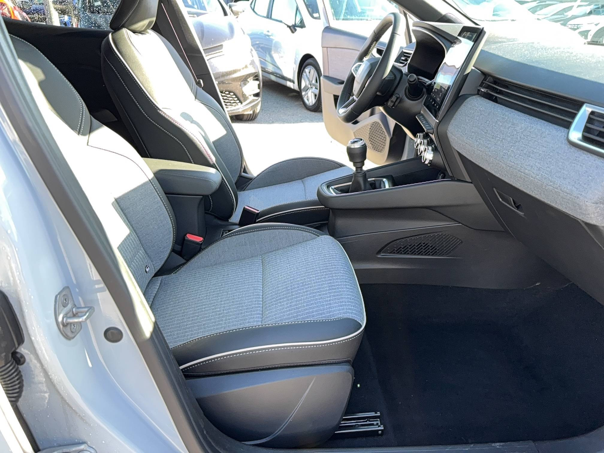 Vente en ligne Renault Clio 5 Clio TCe 90 ch GSR2 au prix de 18 870 €