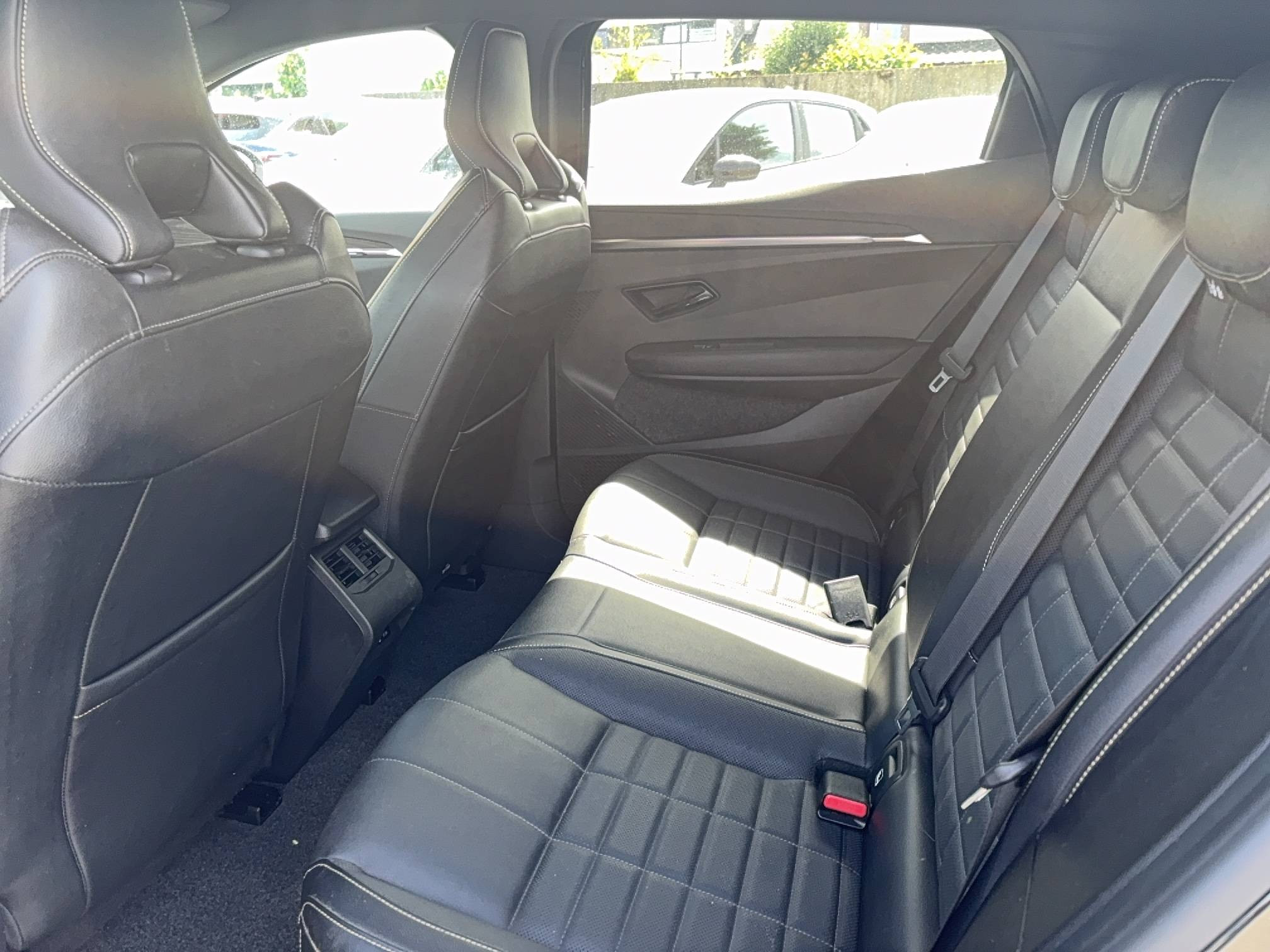 Vente en ligne Renault Megane E-Tech  EV60 220 ch super charge au prix de 24 770 €