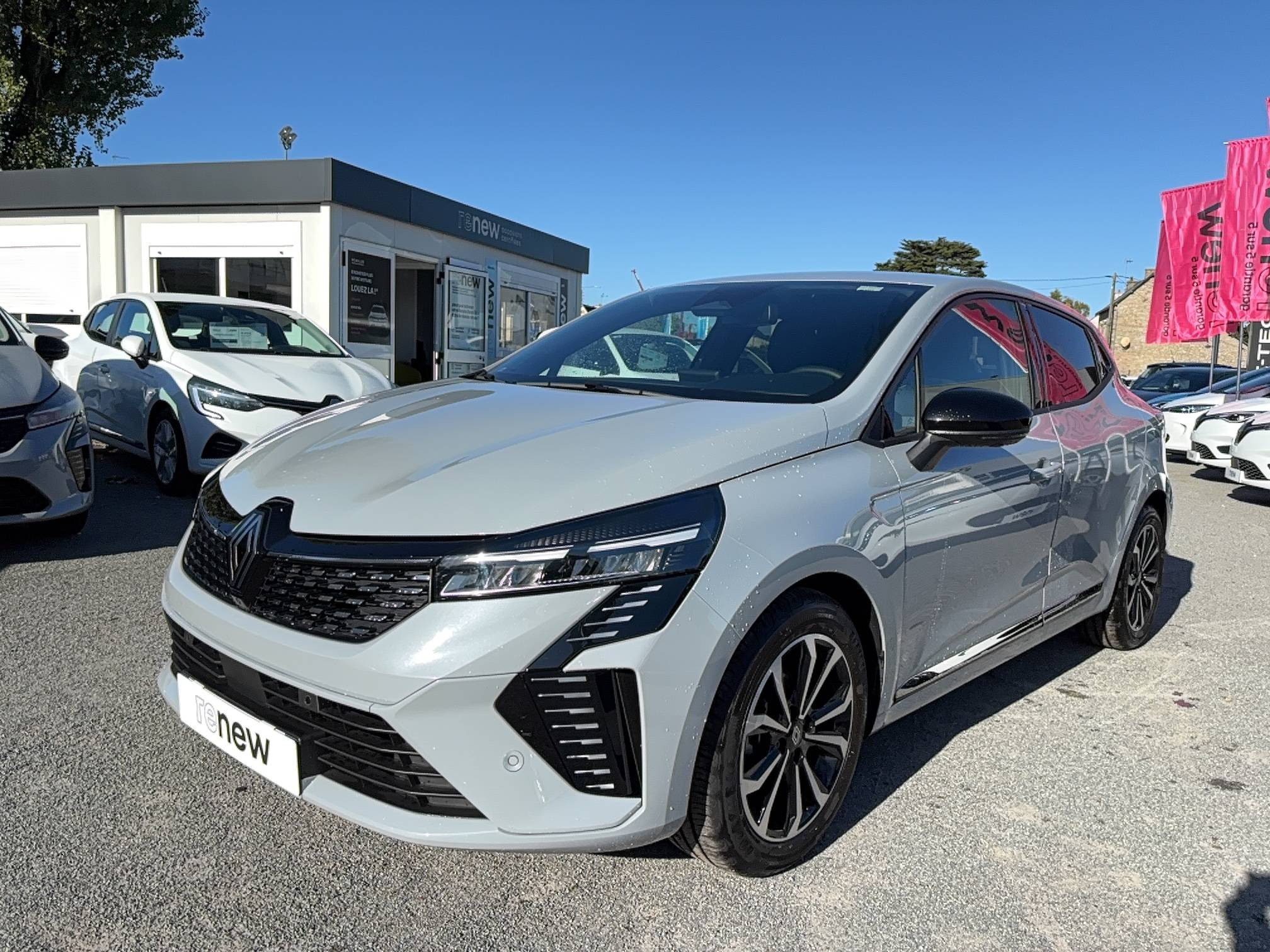 Renault Clio 5 Clio TCe 90 ch GSR2 occasion de 2025 en vente à Vannes