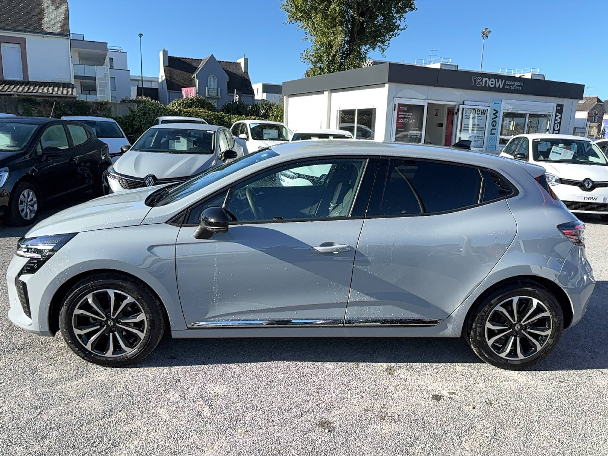 Vente en ligne Renault Clio 5 Clio TCe 90 ch GSR2 au prix de 18 870 €