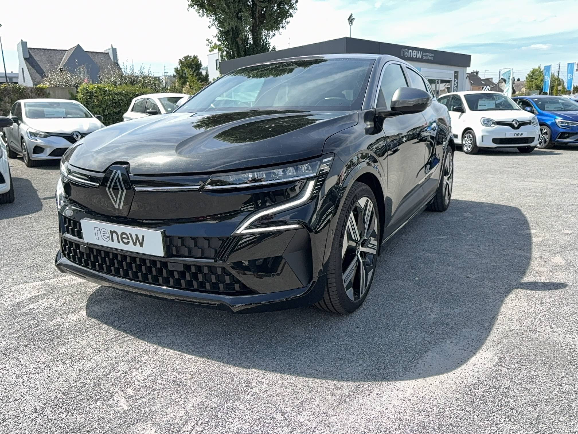 Renault Megane E-Tech  EV60 220 ch super charge occasion de 2022 en vente à Vannes