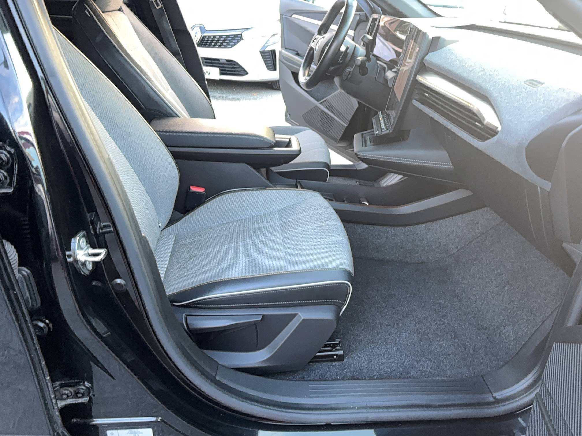 Vente en ligne Renault Megane E-Tech  EV60 220 ch optimum charge au prix de 23 970 €