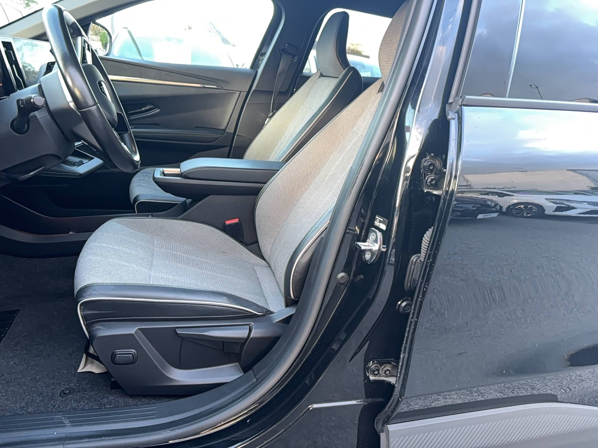 Vente en ligne Renault Megane E-Tech  EV60 220 ch optimum charge au prix de 23 970 €