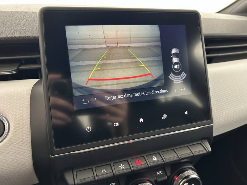 Vente en ligne Renault Clio 5 Clio SCe 65 au prix de 13 690 €