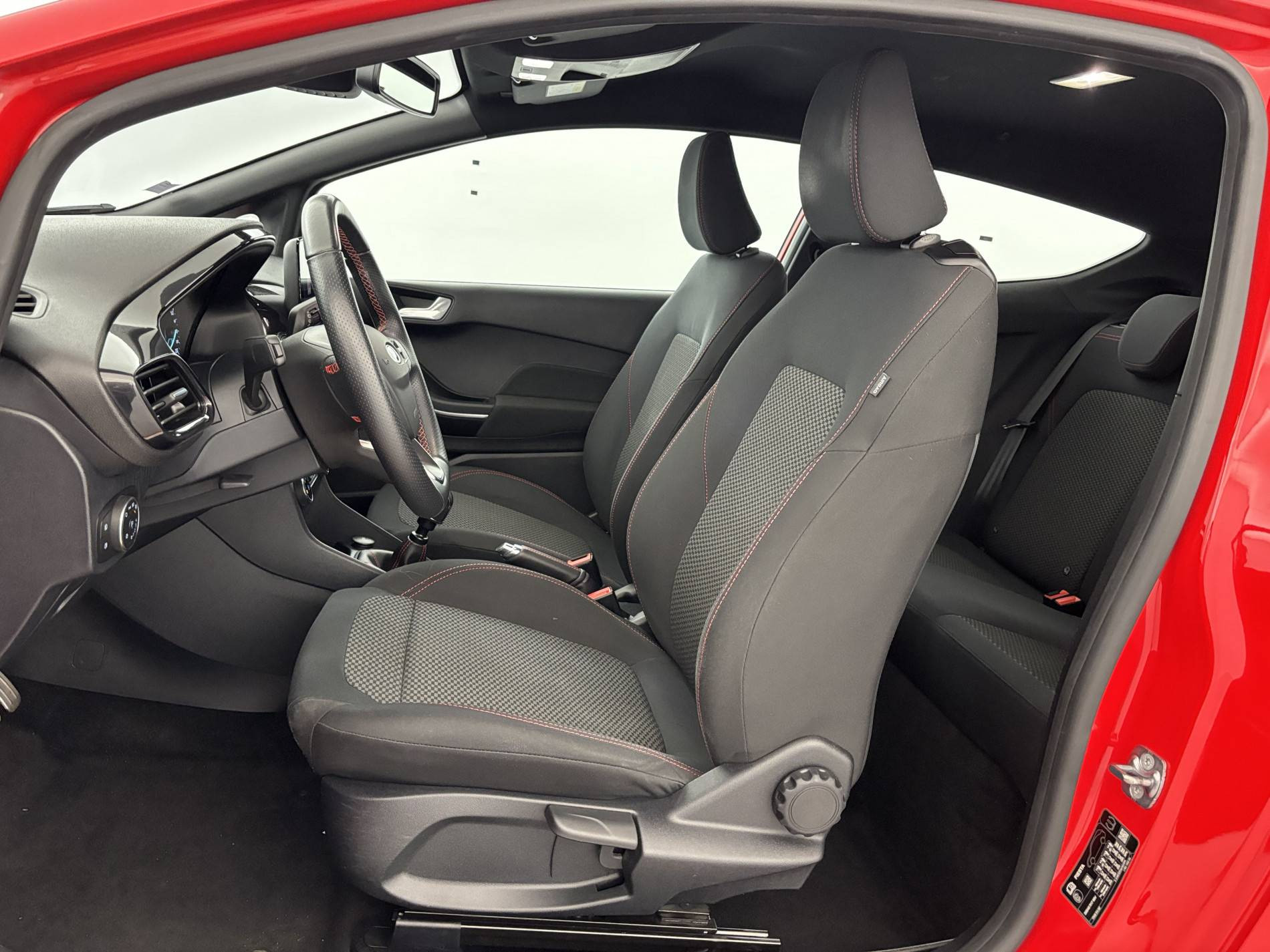 Vente en ligne Ford Fiesta  1.0 EcoBoost 155 ch S&S mHEV BVM6 au prix de 12 690 €