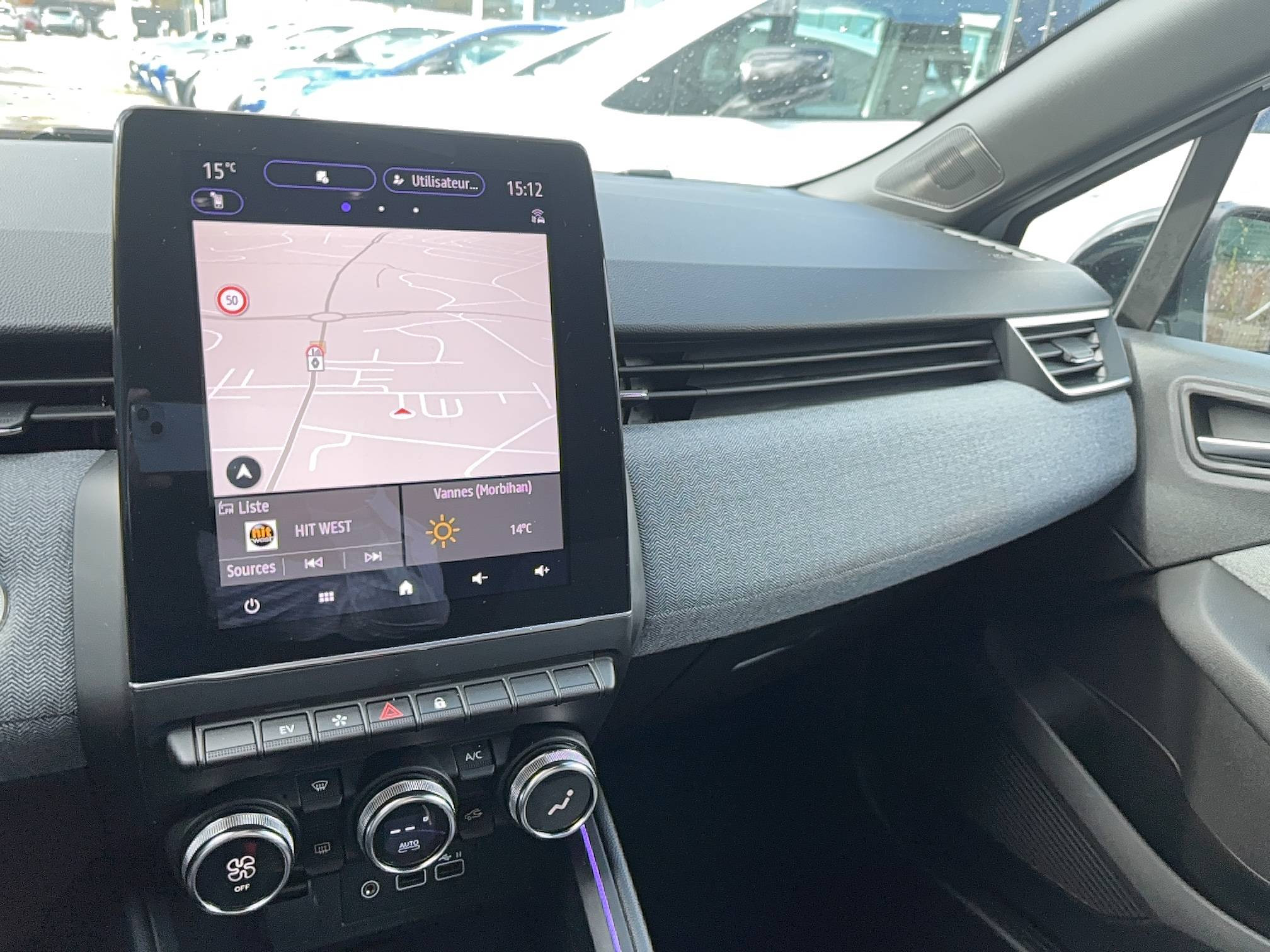 Vente en ligne Renault Clio 5 Clio E-Tech full hybrid 145 ch GSR2 au prix de 20 990 €