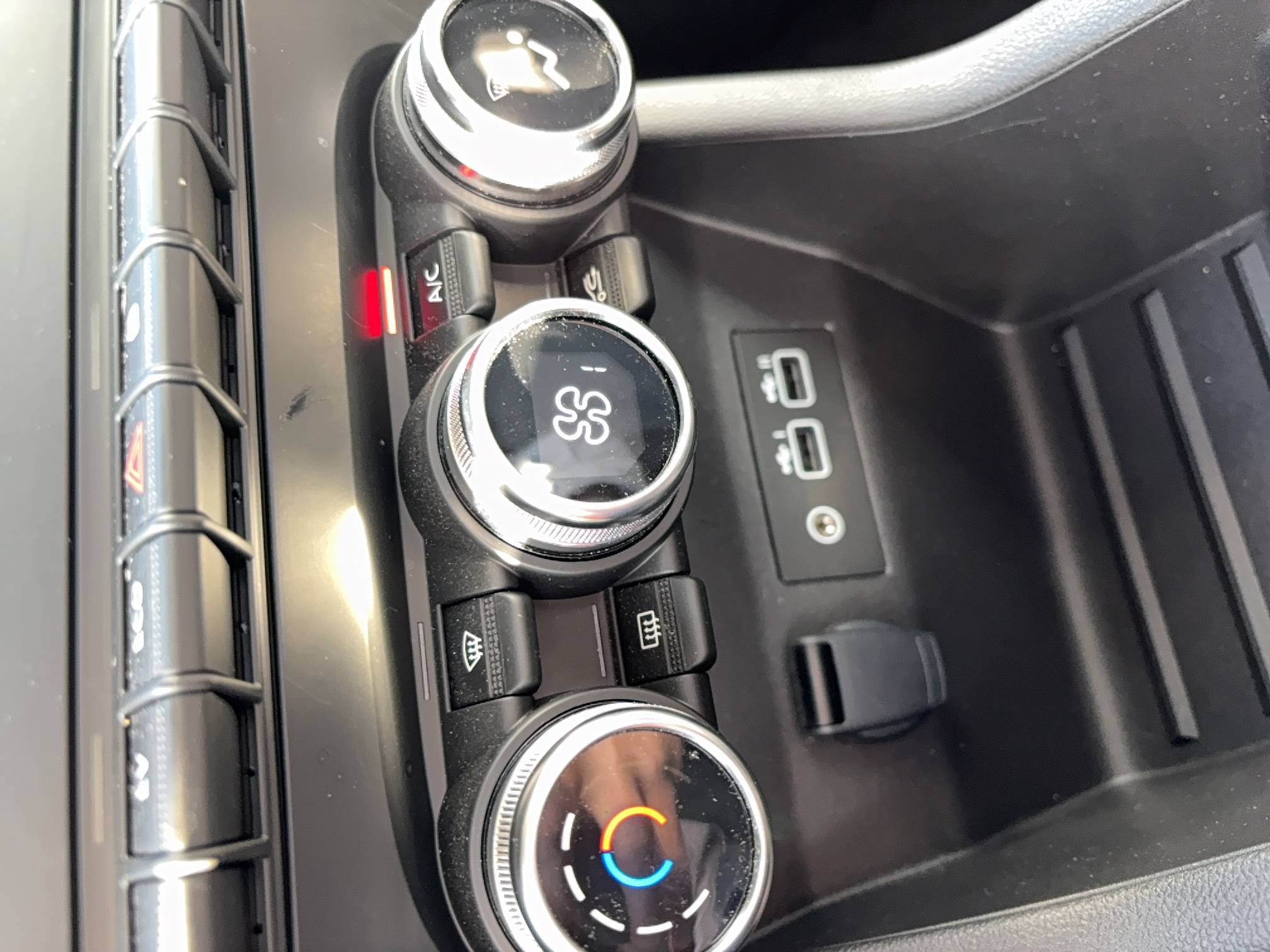 Vente en ligne Renault Clio 5 Clio E-Tech full hybrid 145 ch GSR2 au prix de 20 390 €