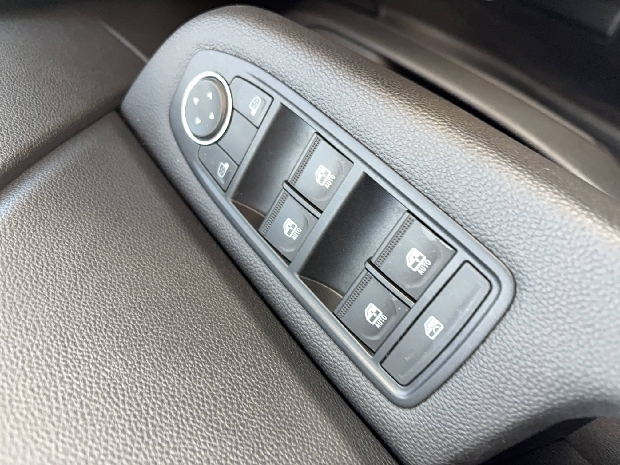 Vente en ligne Renault Clio 5 Clio E-Tech full hybrid 145 ch GSR2 au prix de 20 390 €