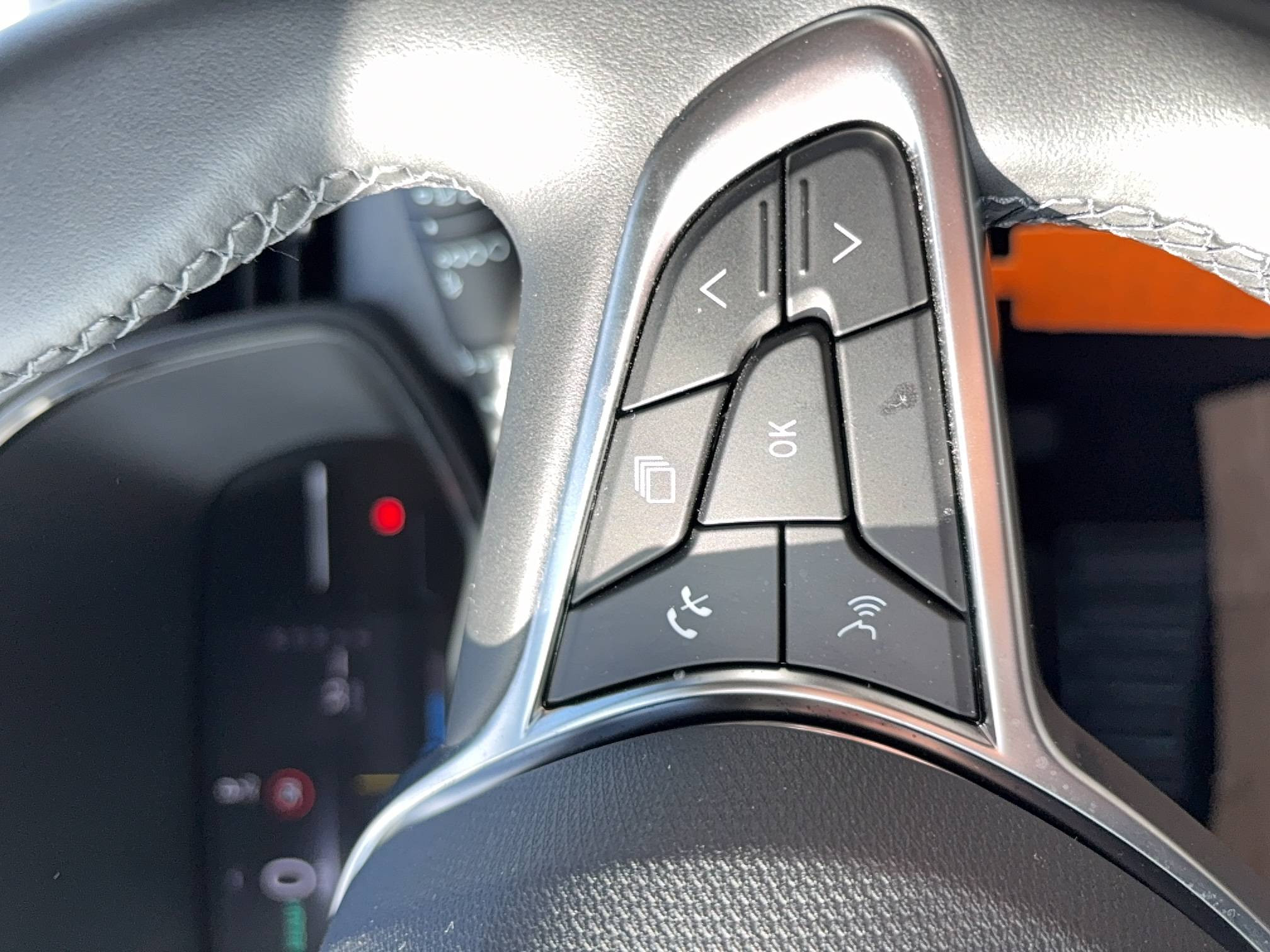 Vente en ligne Renault Clio 5 Clio E-Tech full hybrid 145 ch GSR2 au prix de 20 390 €