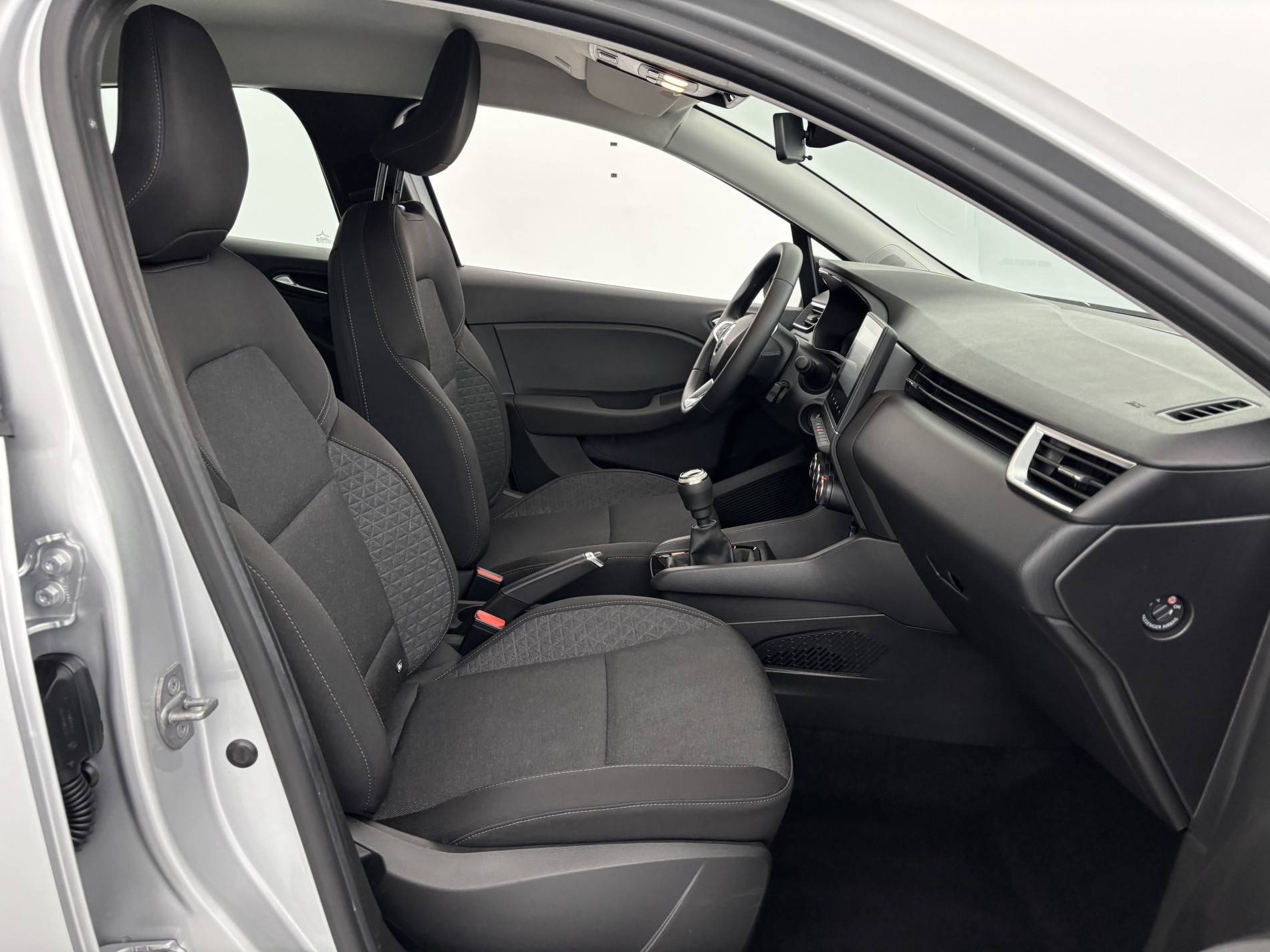 Vente en ligne Renault Clio 5 Clio TCe 90 au prix de 13 970 €