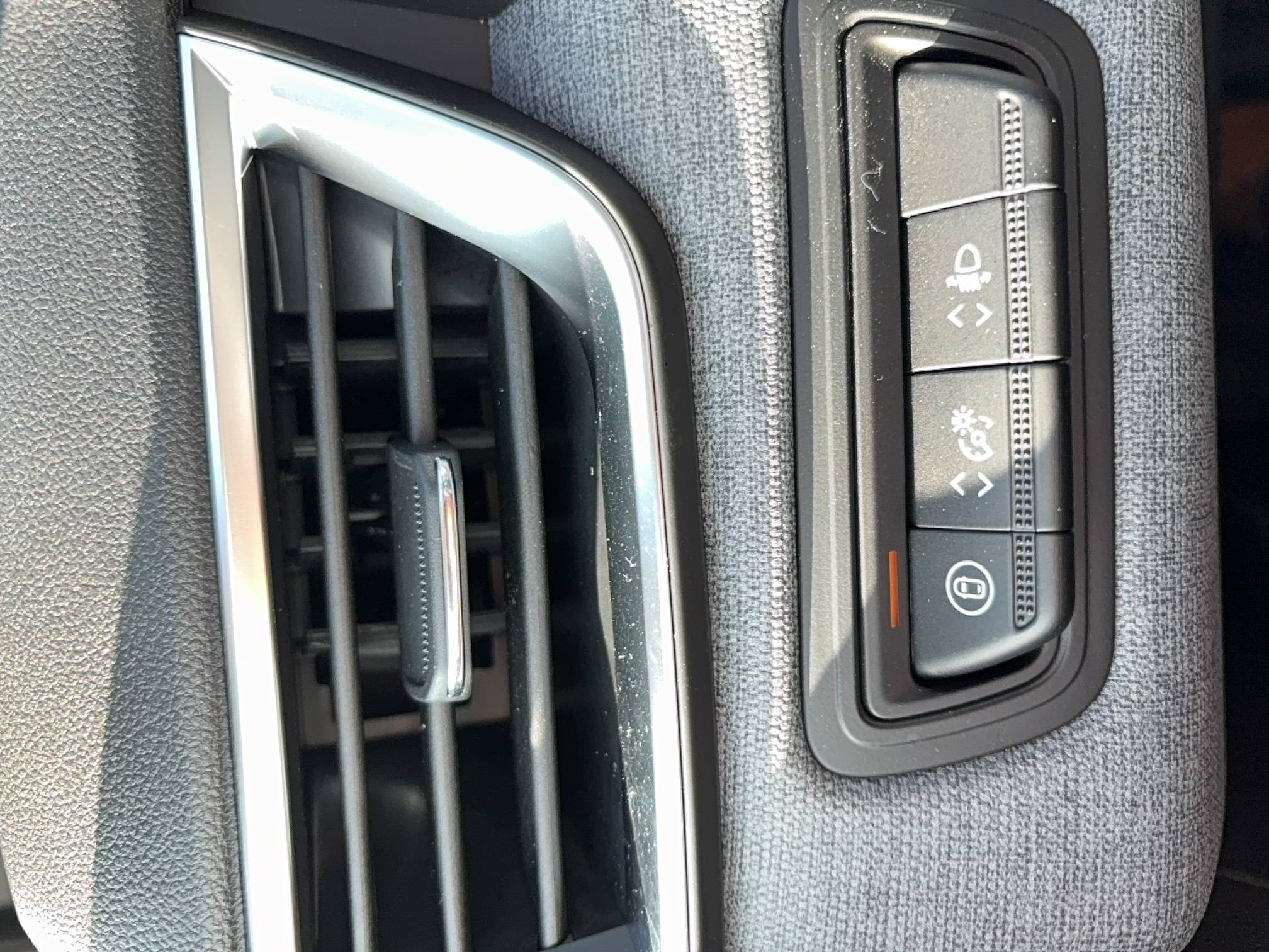 Vente en ligne Renault Clio 5 Clio E-Tech full hybrid 145 ch GSR2 au prix de 20 390 €