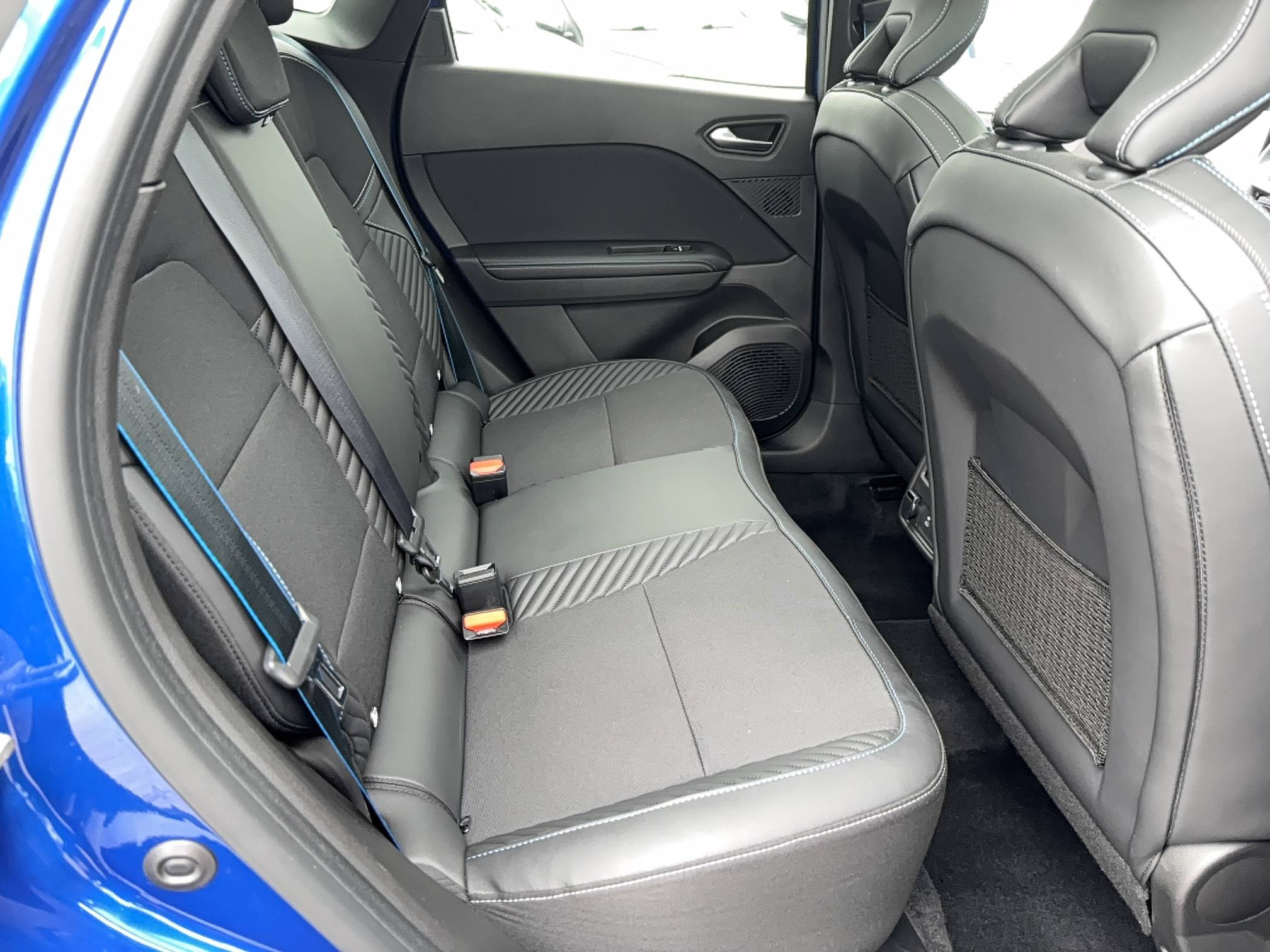 Vente en ligne Renault Symbioz  E-Tech full hybrid 145 au prix de 30 590 €