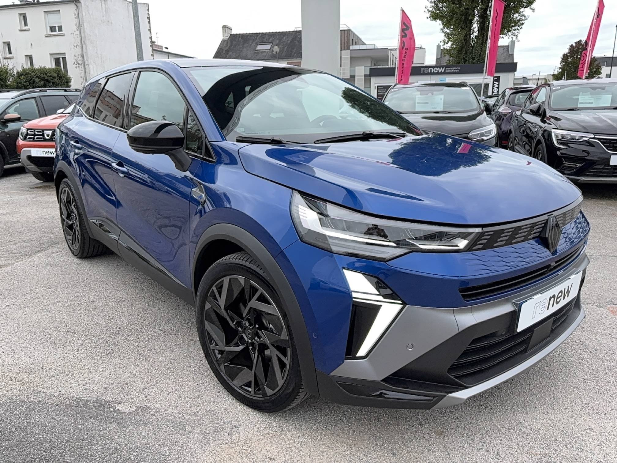 Vente en ligne Renault Symbioz  E-Tech full hybrid 145 au prix de 30 590 €