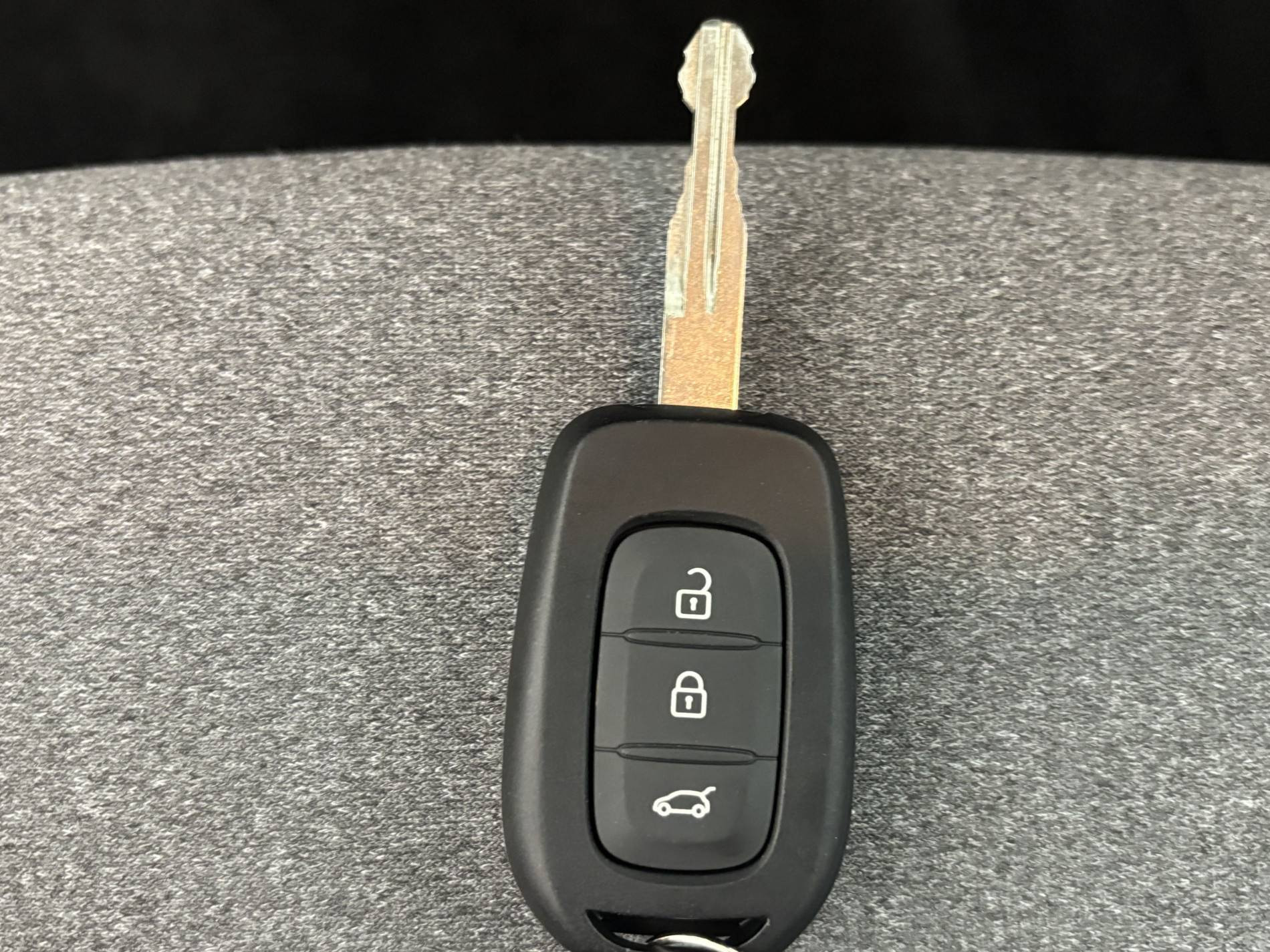 Vente en ligne Renault Clio 5 Clio TCe 90 ch GSR2 au prix de 16 990 €