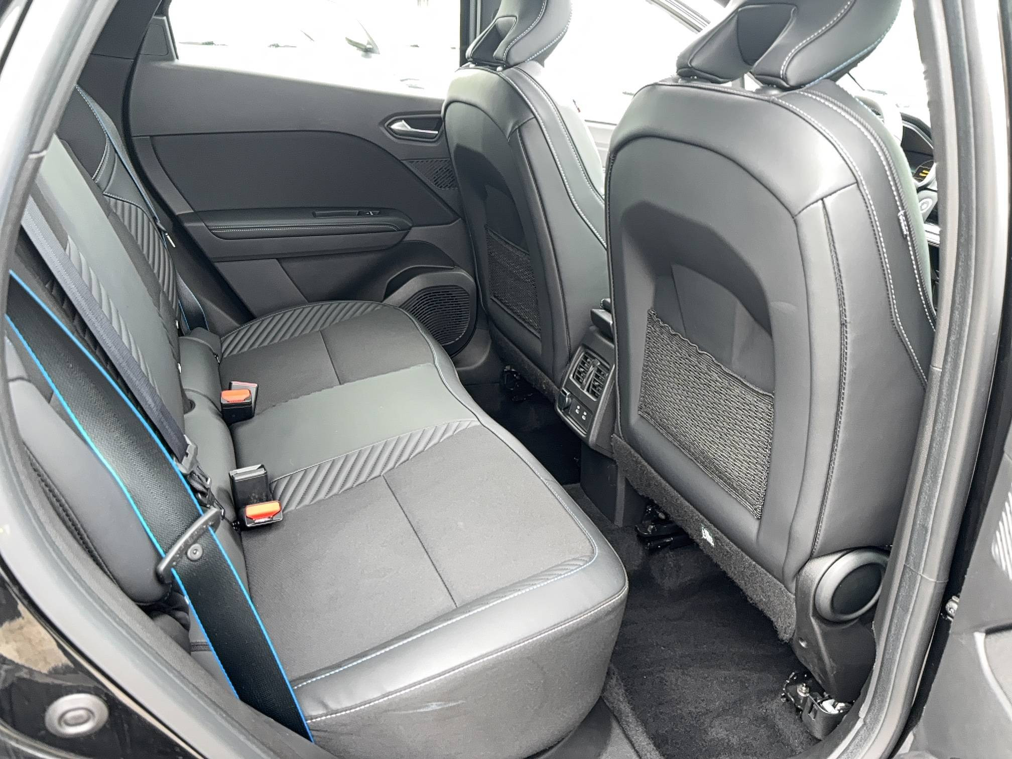 Vente en ligne Renault Captur  E-Tech full hybrid 145 ch au prix de 28 990 €