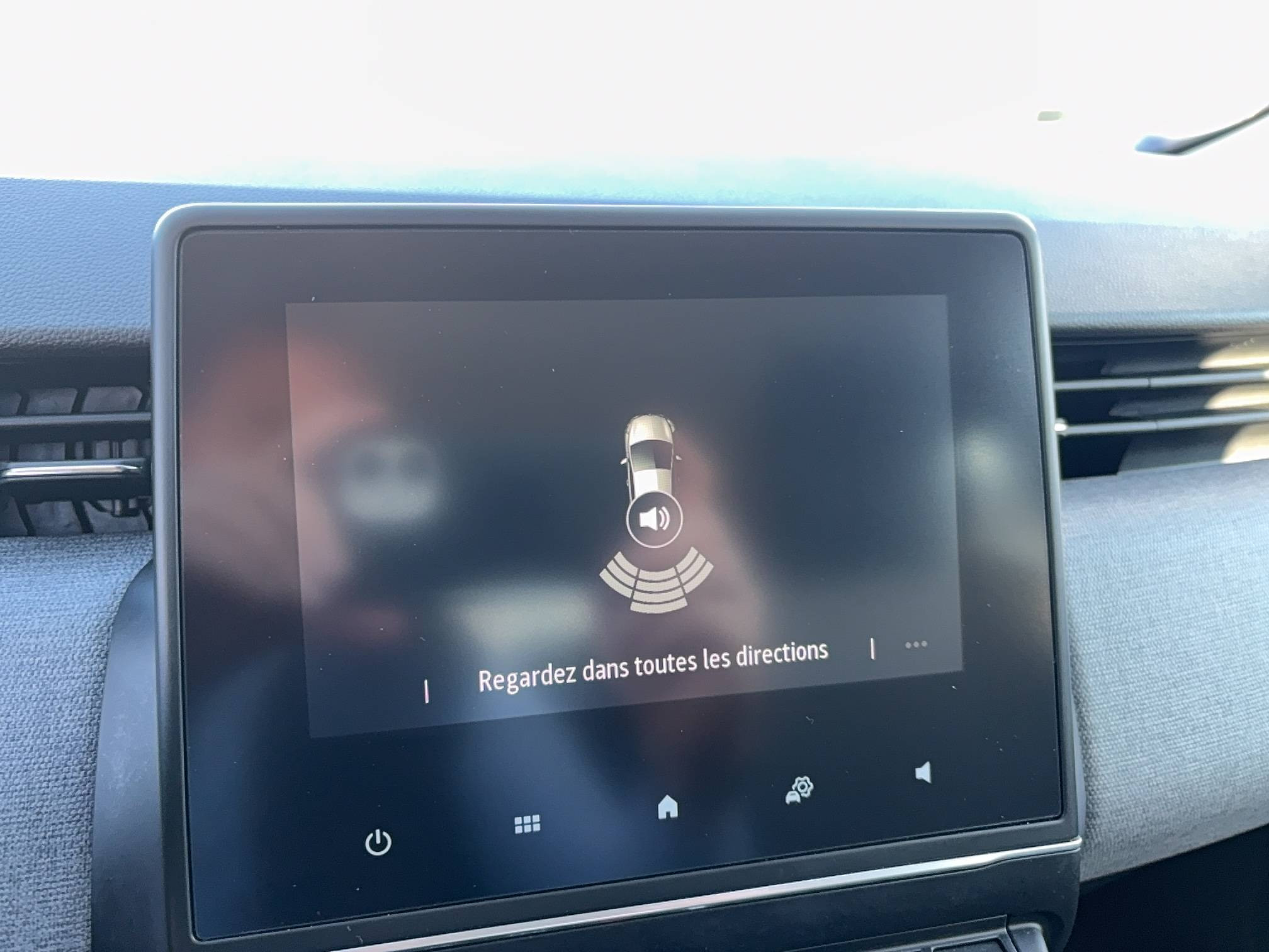 Vente en ligne Renault Clio 5 Clio E-Tech full hybrid 145 ch GSR2 au prix de 20 790 €