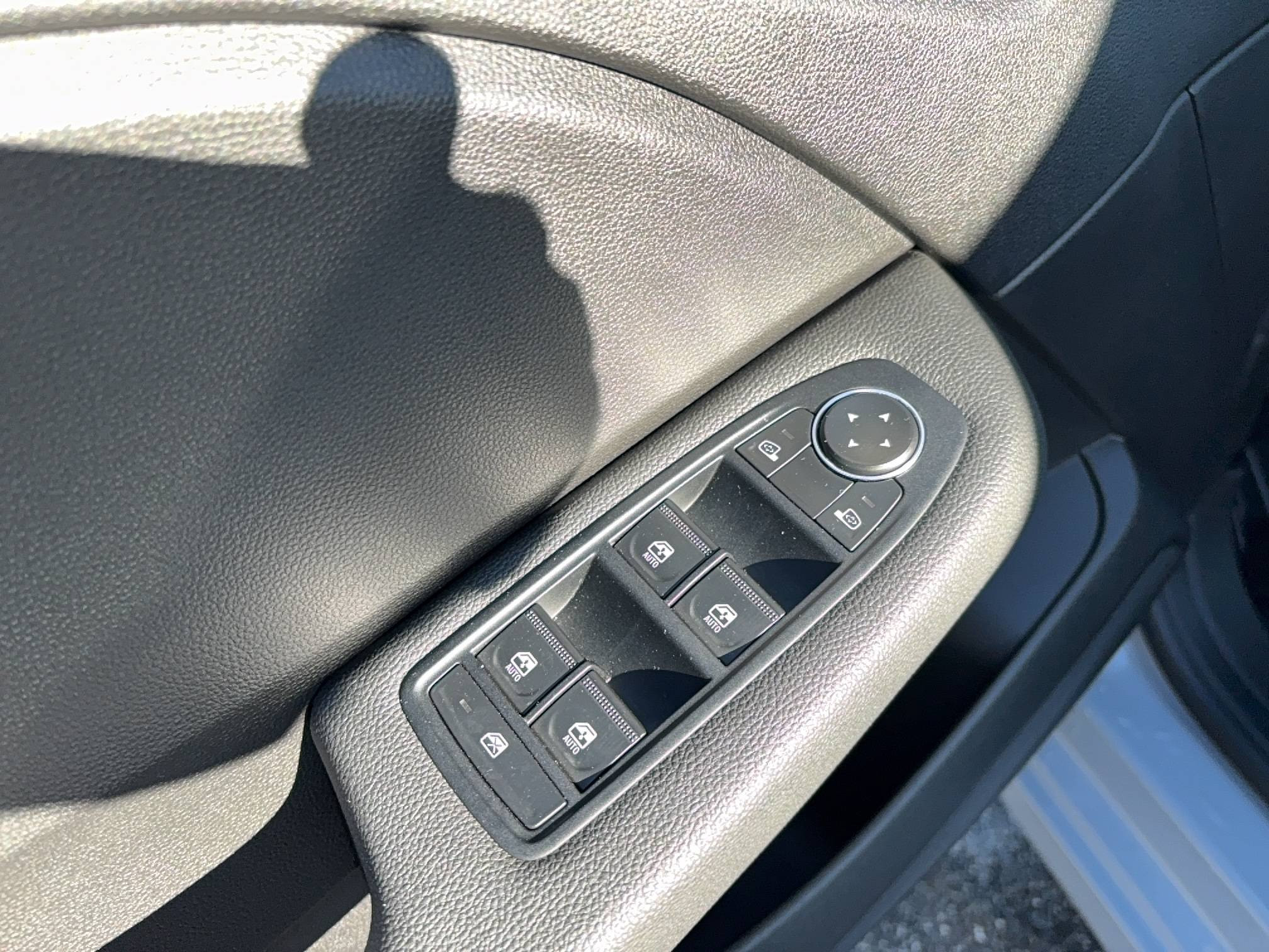 Vente en ligne Renault Clio 5 Clio E-Tech full hybrid 145 ch GSR2 au prix de 20 790 €