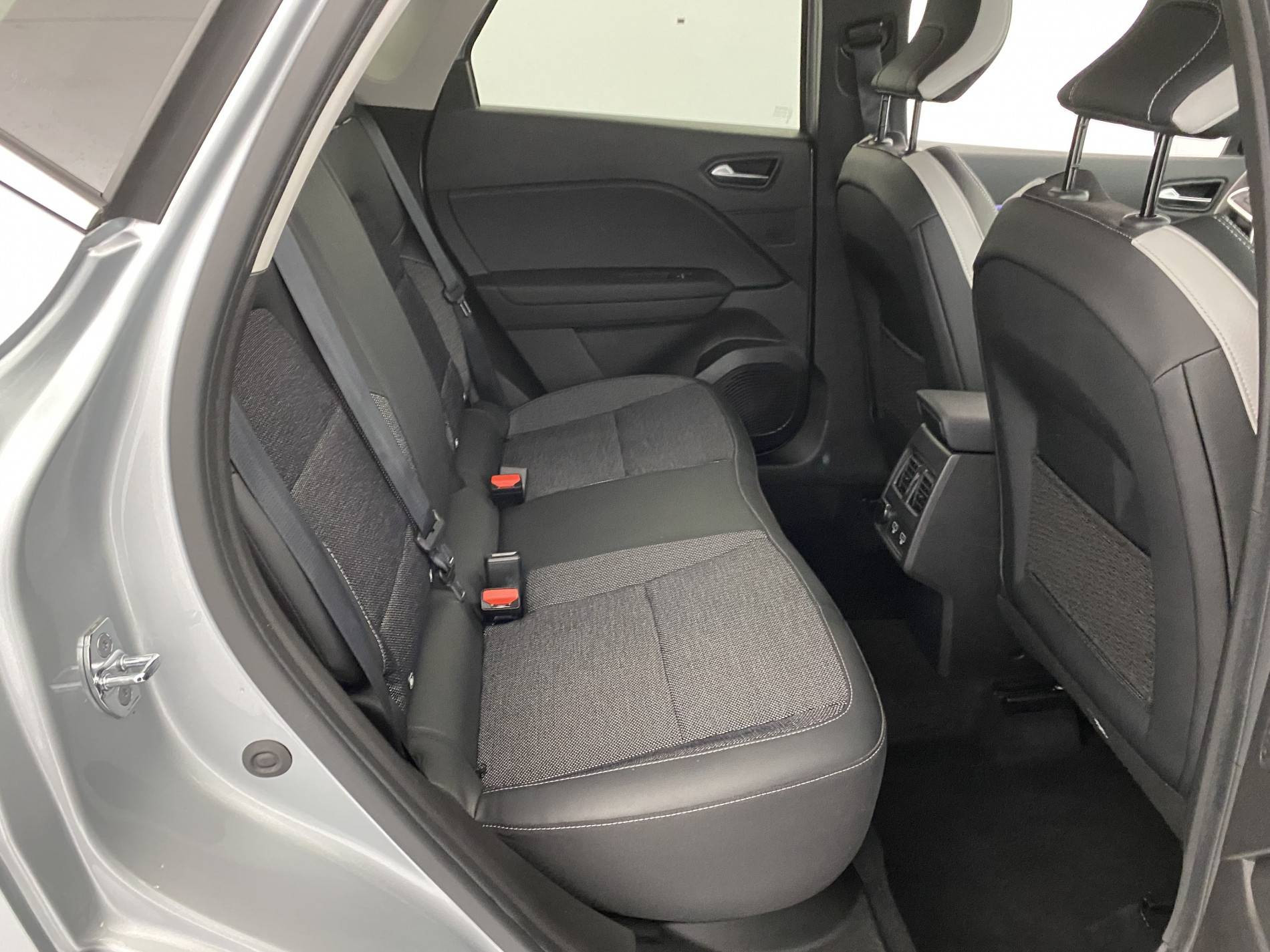 Vente en ligne Renault Captur  E-Tech Plug-in 160 au prix de 16 790 €