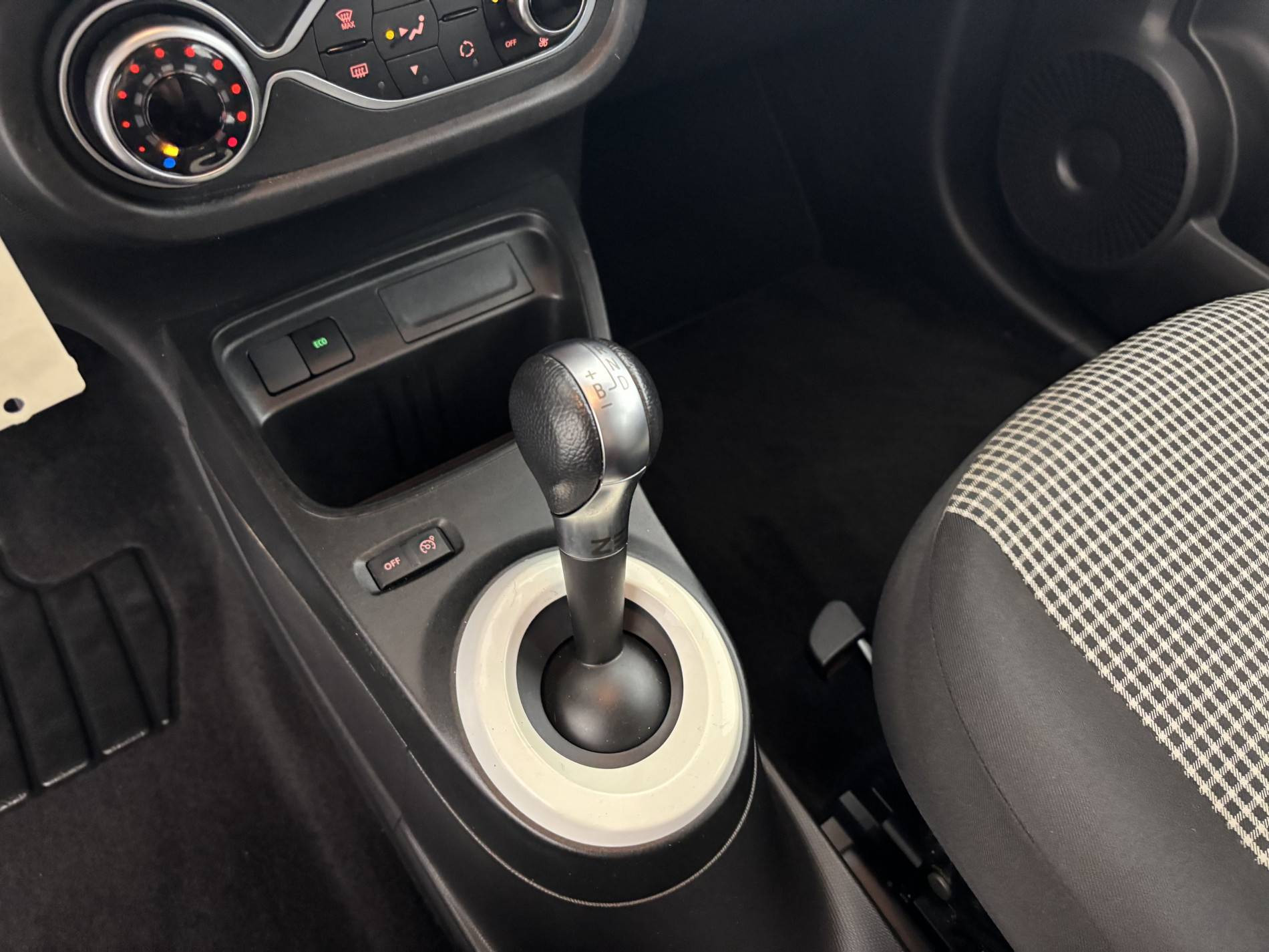 Vente en ligne Renault Twingo Electrique Twingo III Achat Intégral - 21 au prix de 8 690 €